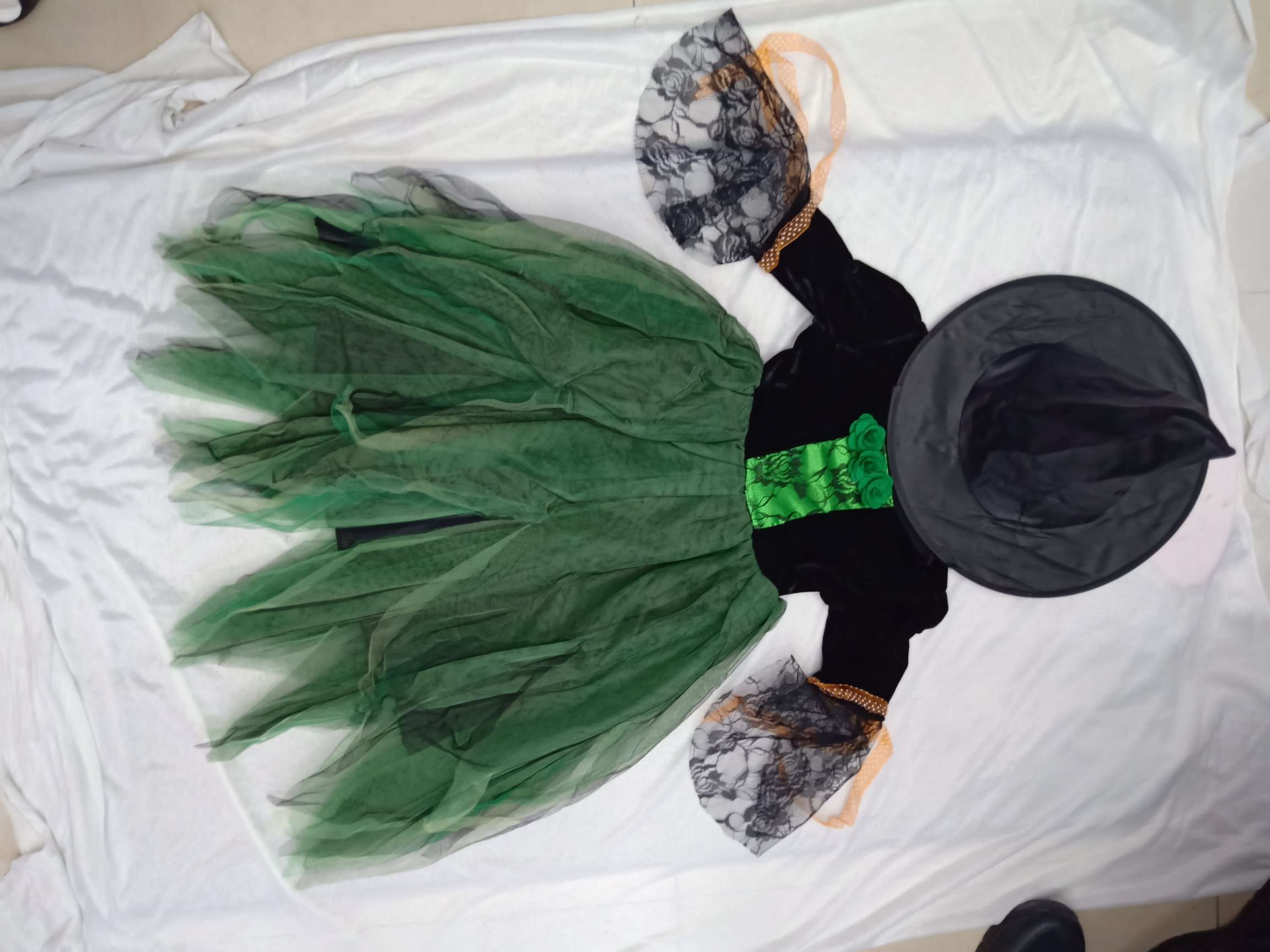 ثوب الساحرات 8047 الجديد Item Picture