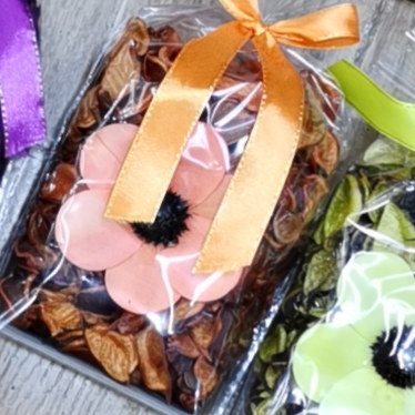 TH-6: Item Number: 120 grams with flowers, Dry floral fragrance Packet (orange)