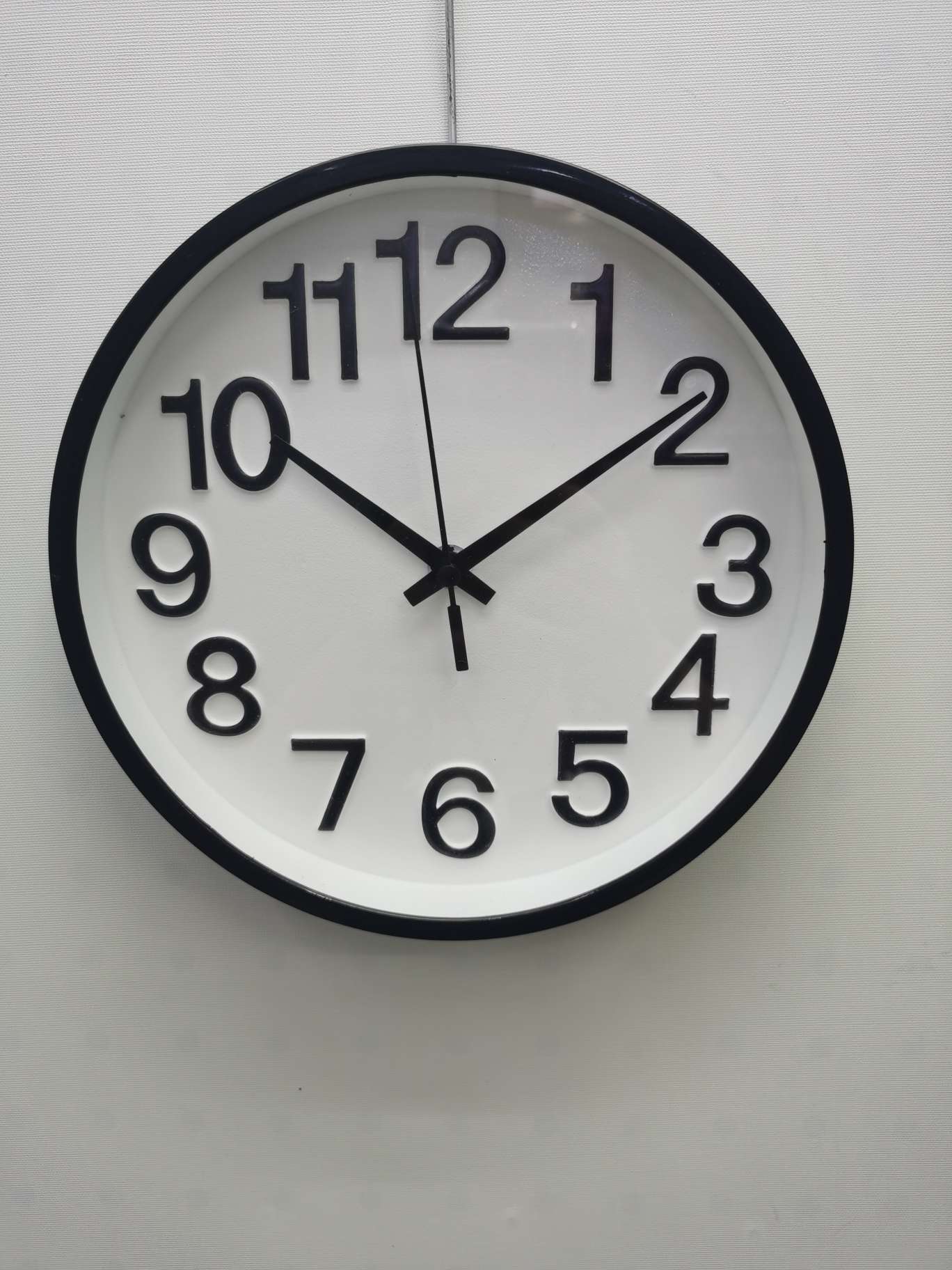 A 20CM three-dimensional wall clock details Picture