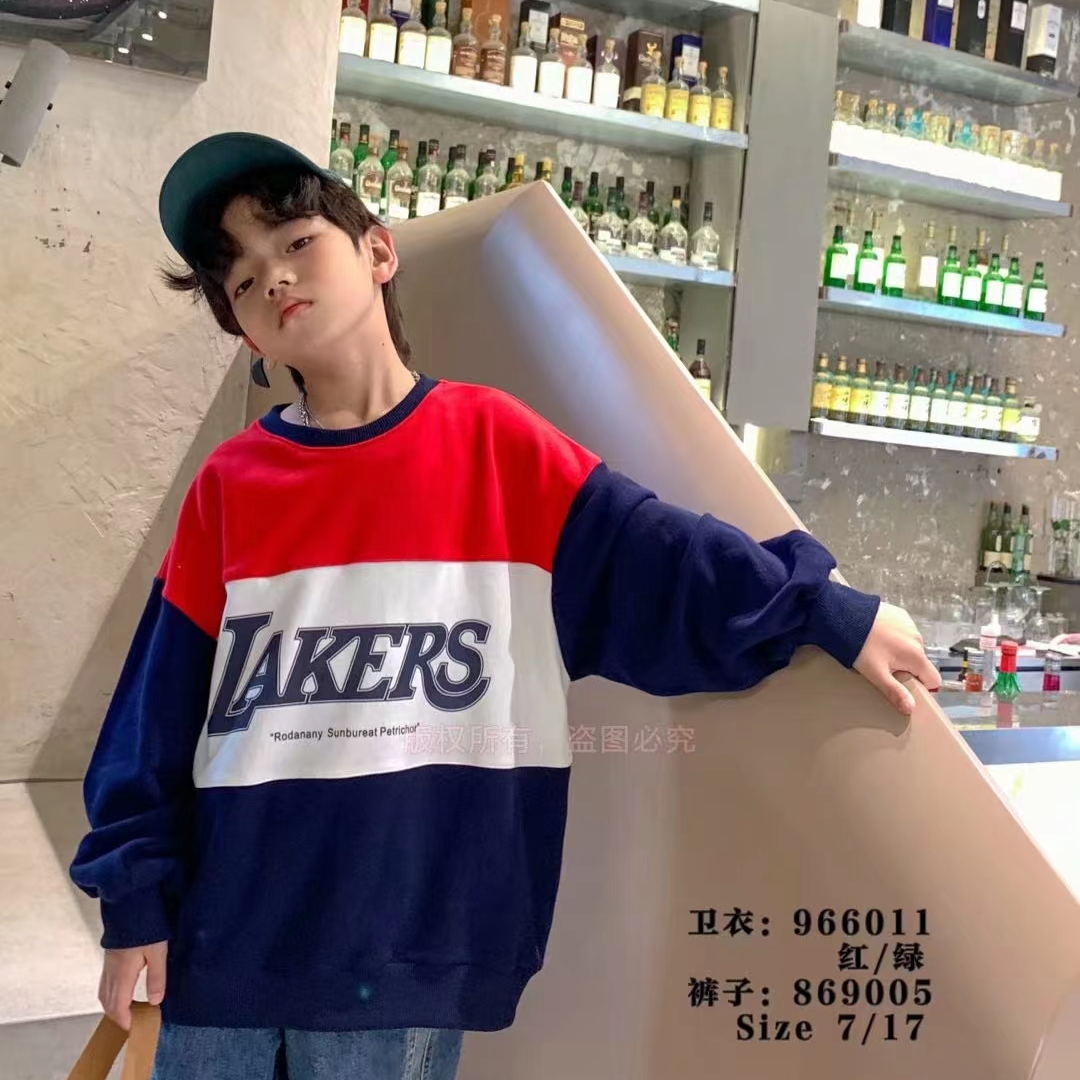 New men's and women's hoodies for the autumn of 2021