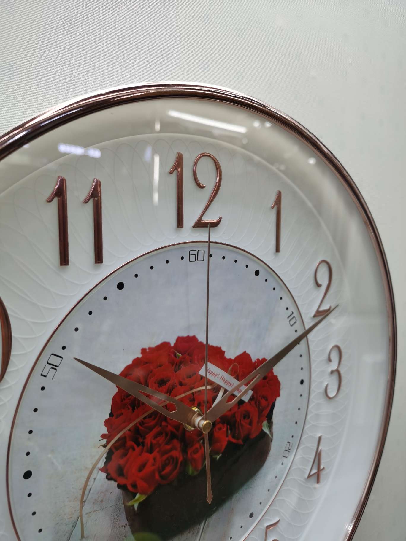 Circular wall clock Item Picture