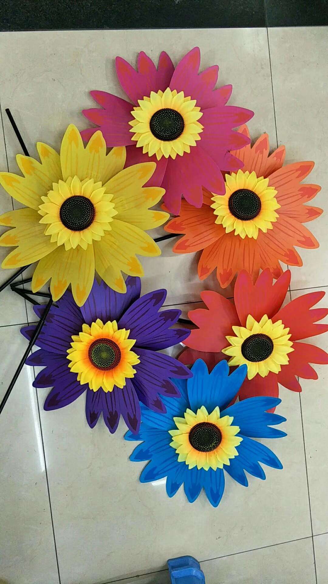36cm fiberglass rod sunflower windmill, large sunflower, colorful windmill, kindergarten, real estate, scenic area decoration, windmill, street stall, hot sale details Picture