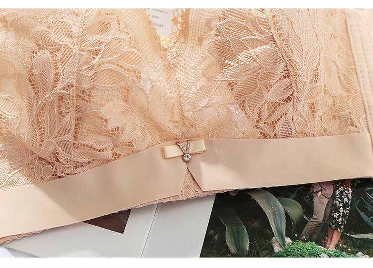 [Pink Zhi Blue] 139# Big Chest Small No Underwire New Women's Bra Sexy Lace Large Size Underwear Summer Breathable Thin Cup undefined