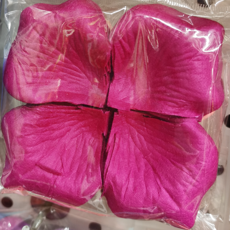TH-4: Factory direct sales, non-woven fabric rose petals, used for wedding decoration. (Peach pink