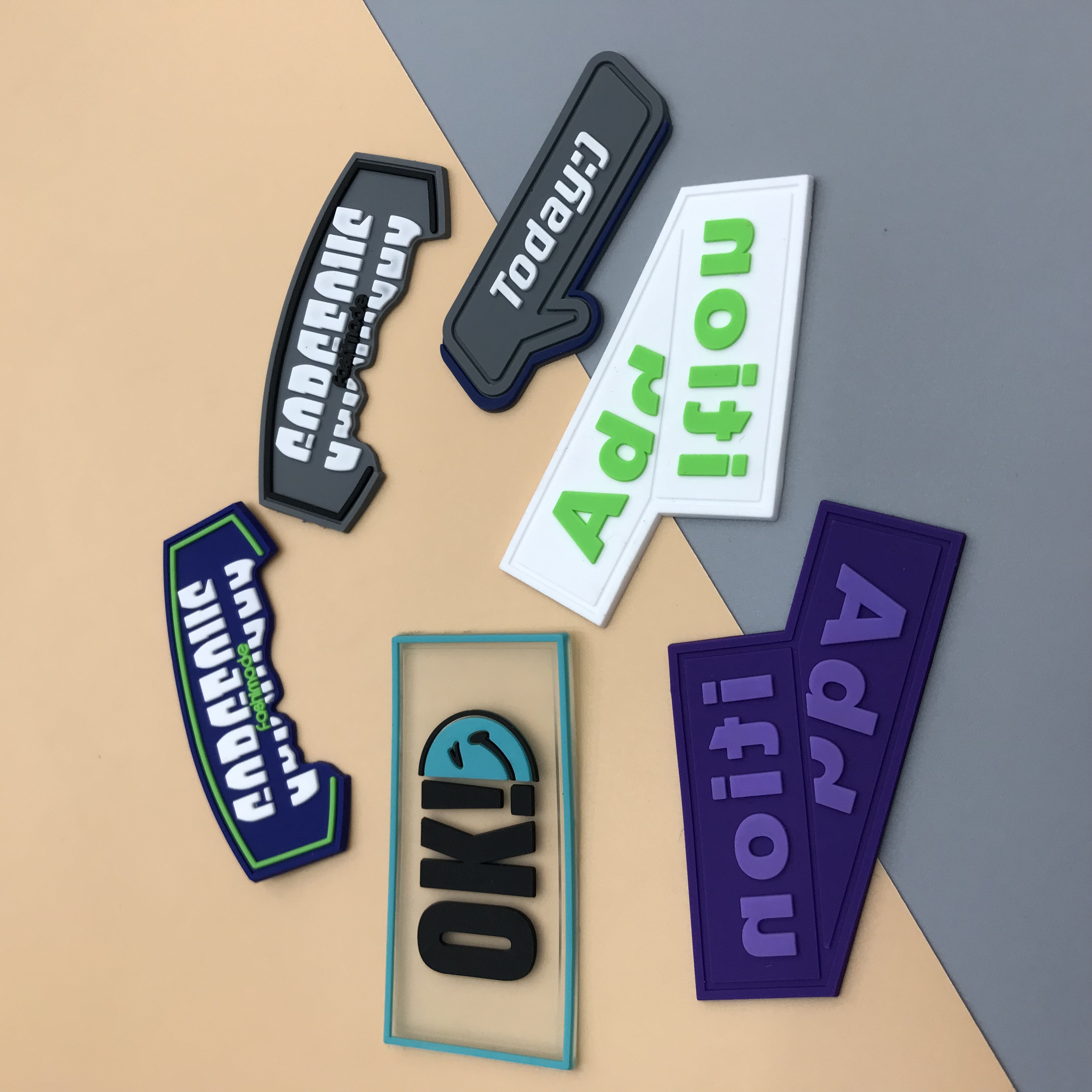 Transparent plastic labels for clothing accessories detail image 3