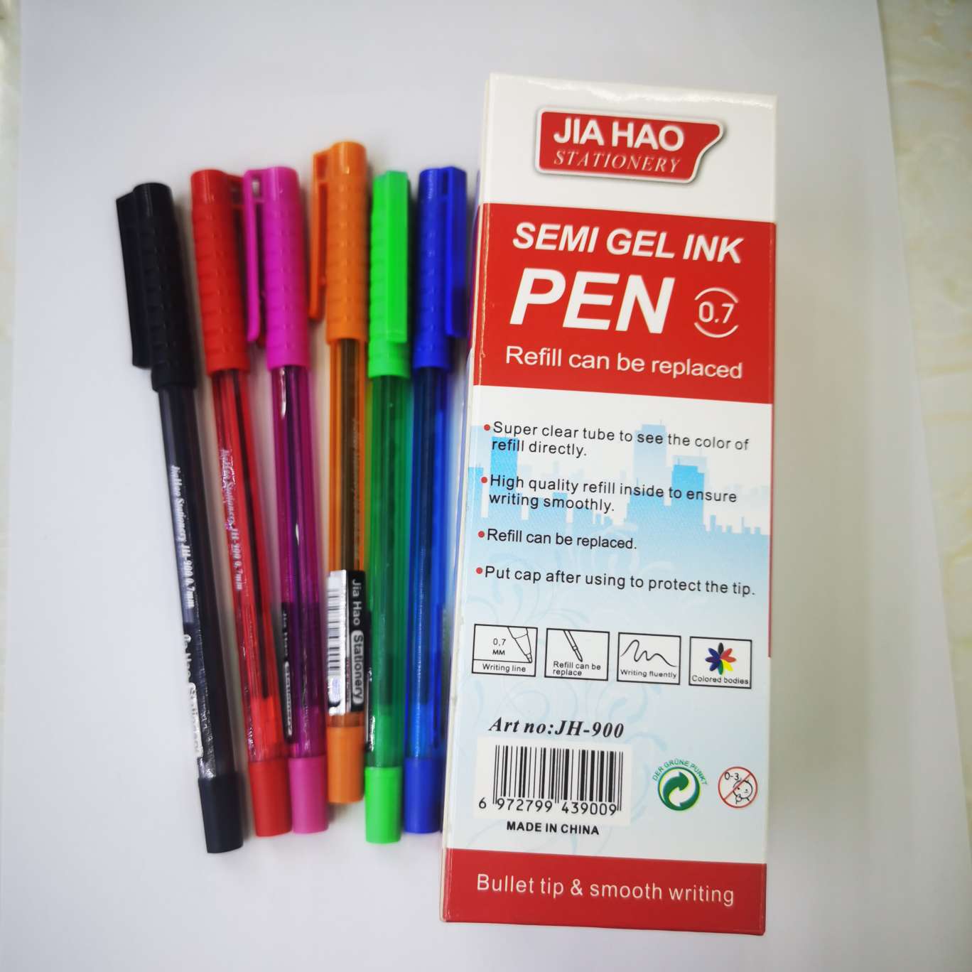 900中油笔，写字流畅，不买你绝对会后悔！限时抢购，还送惊喜赠品！