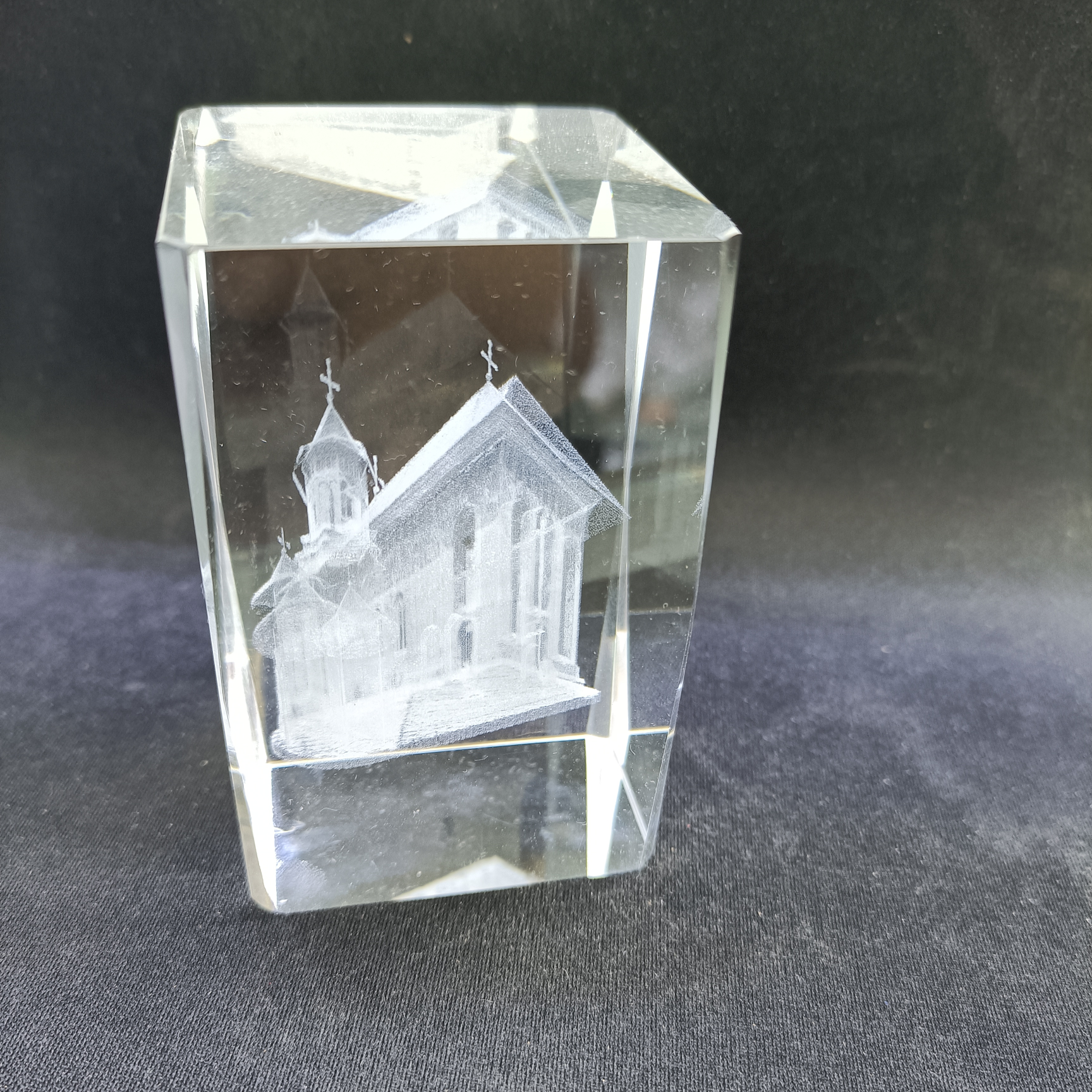 Yan fan crystal craft 7951 cristal 5X8 cuadrado cuerpo escultura imagen arquitectura