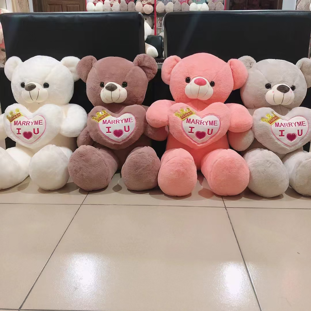Cute cloud-shaped pillow doll, girl sleeping doll, stuffed doll, holding super soft plush toy on the bed, birthday present