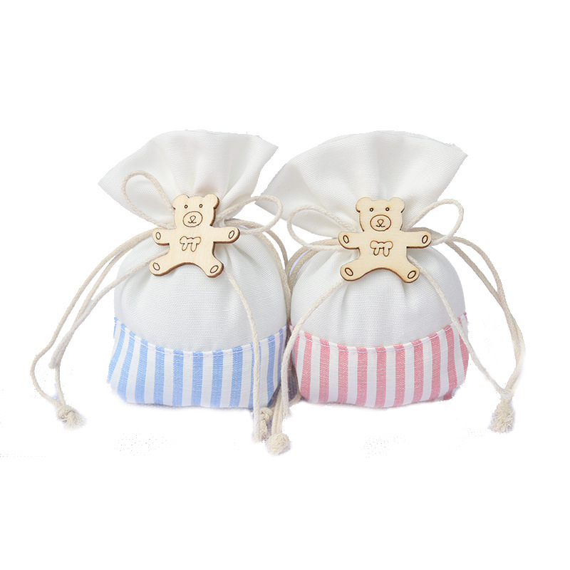 厂家直销:专业生产各种礼品袋，饰品袋，珍珠纱袋，绒布袋，棉布袋，麻布袋，眼镜袋等，可以来样定制。hp21089