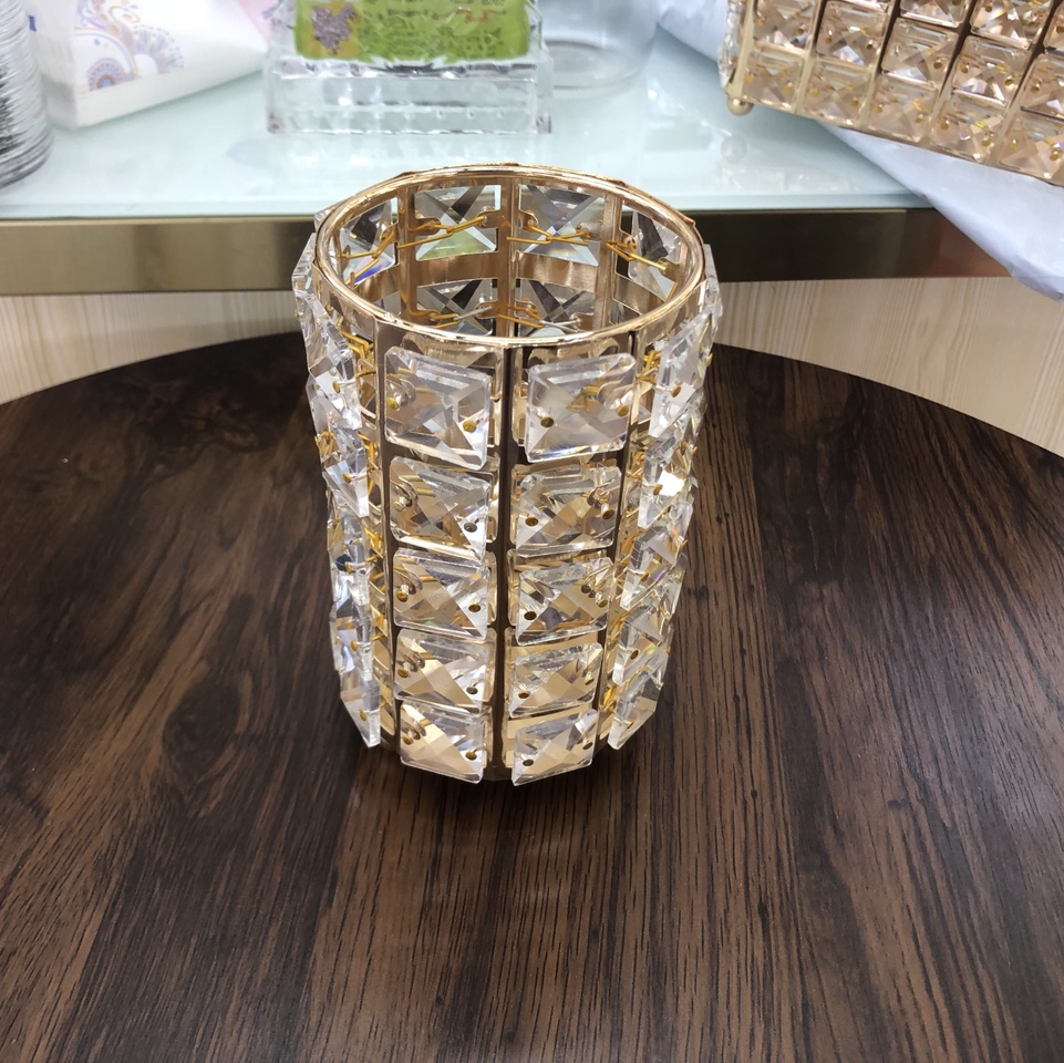 欧式烛台浪漫烛光晚餐道具婚礼布置签到台水晶笔筒五金摆件装饰