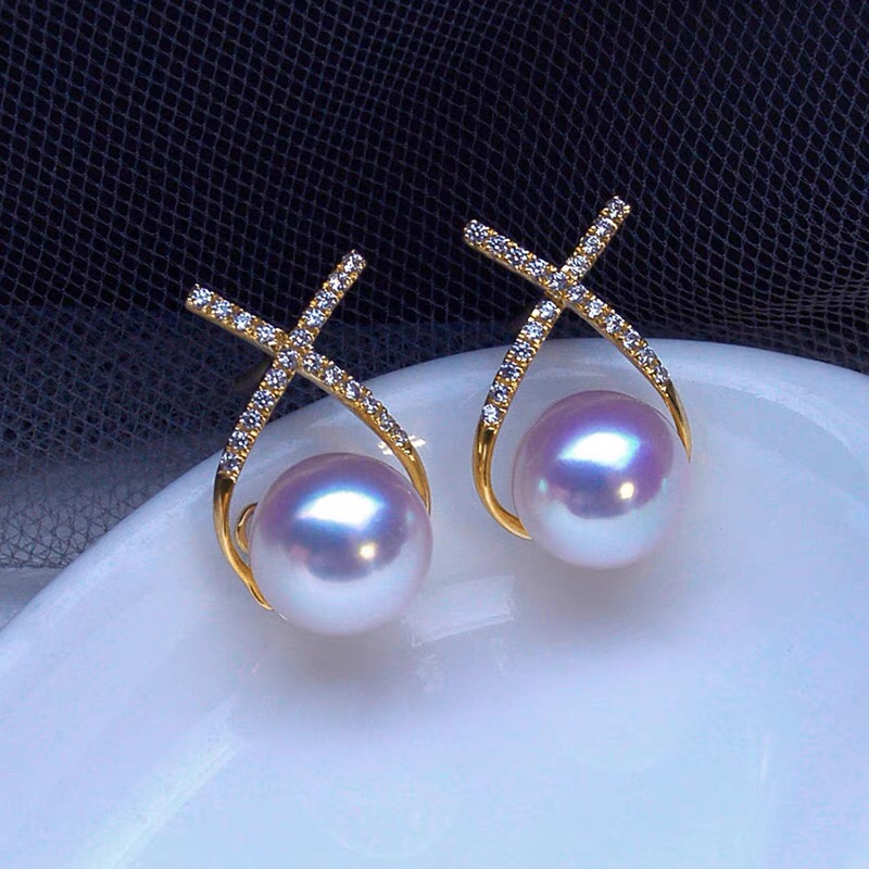 Fashion cross pearl stud earrings
