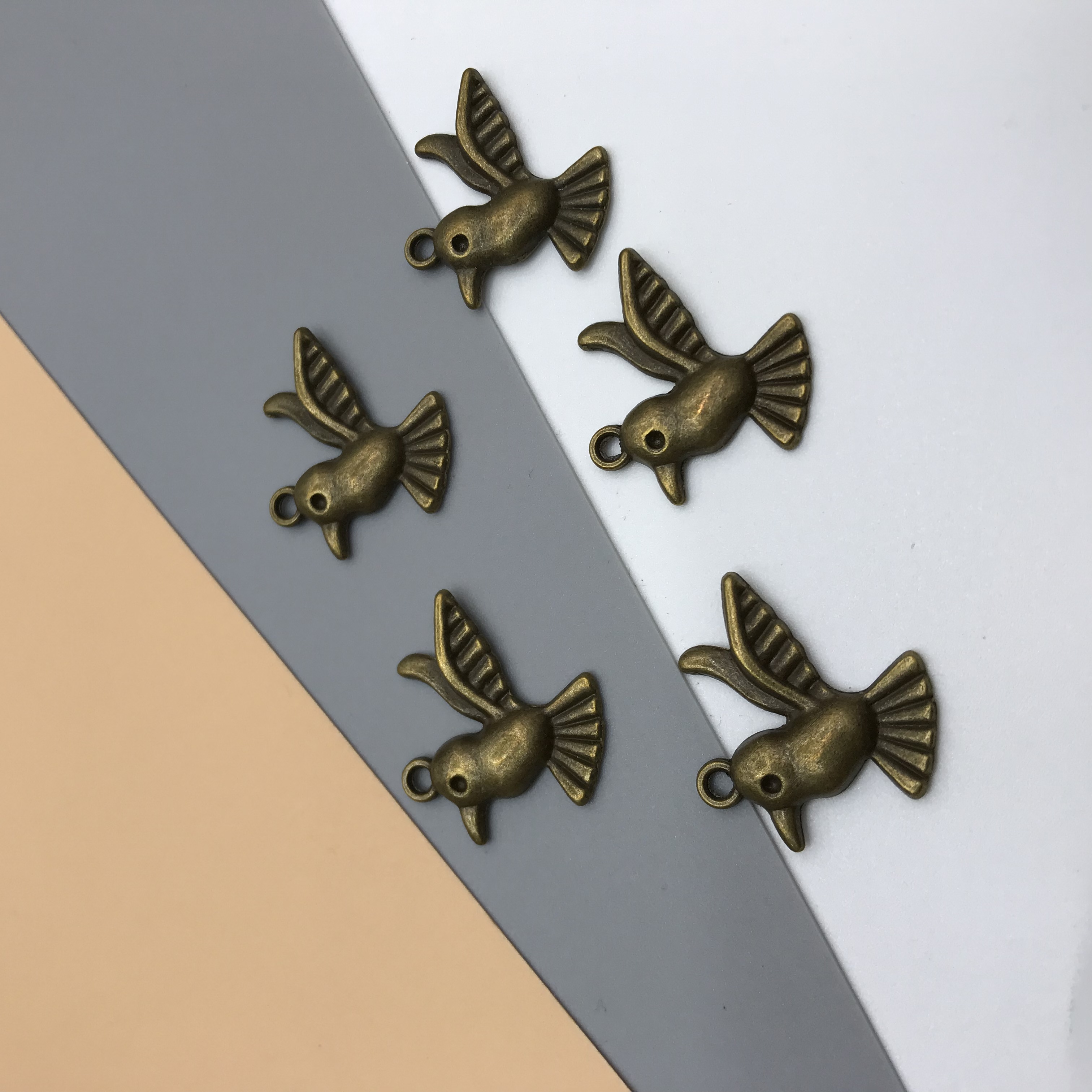 饰品配件复古古青展翅小鸟挂件吊坠装饰详情图4