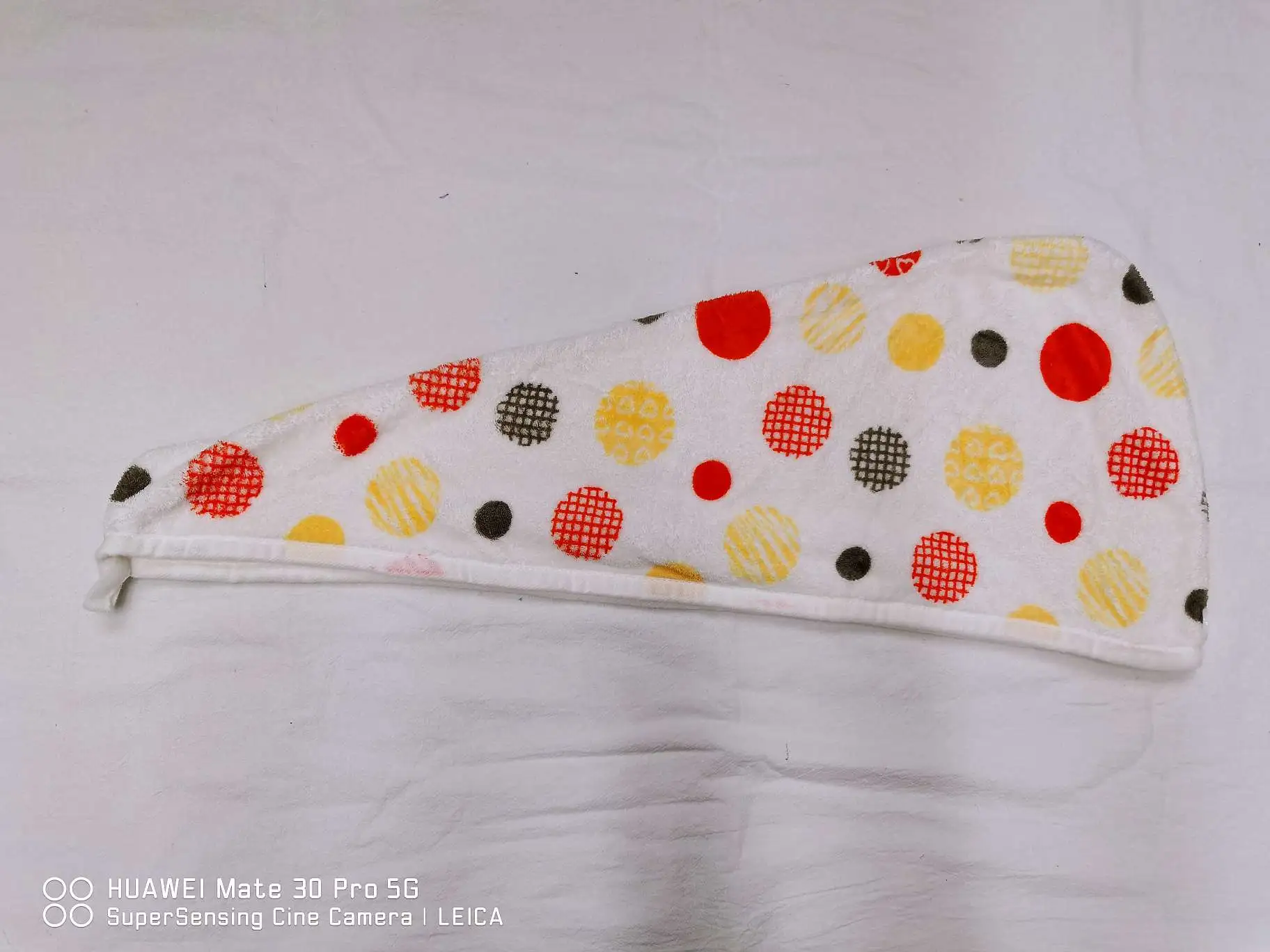 The Qiao Mei daily necessities printed dry hair cap has strong water absorption and does not shed hair detail image 2