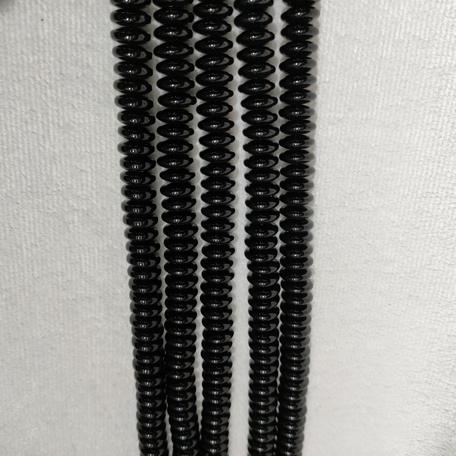 4ⅹ10黑玛瑙算盘珠半成品图