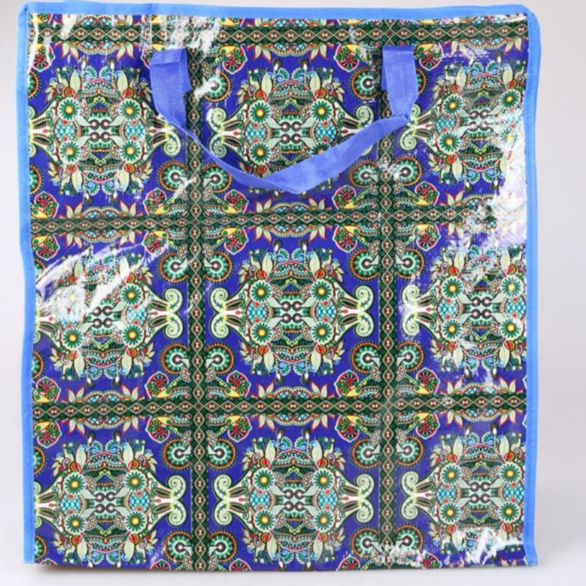 The original manufacturer offers a wide variety of patterns. You can freely choose woven bags, luggage bags, clothes storage bags, and waterproof cotton quilt storage bags for home storage. These are your ideal choices