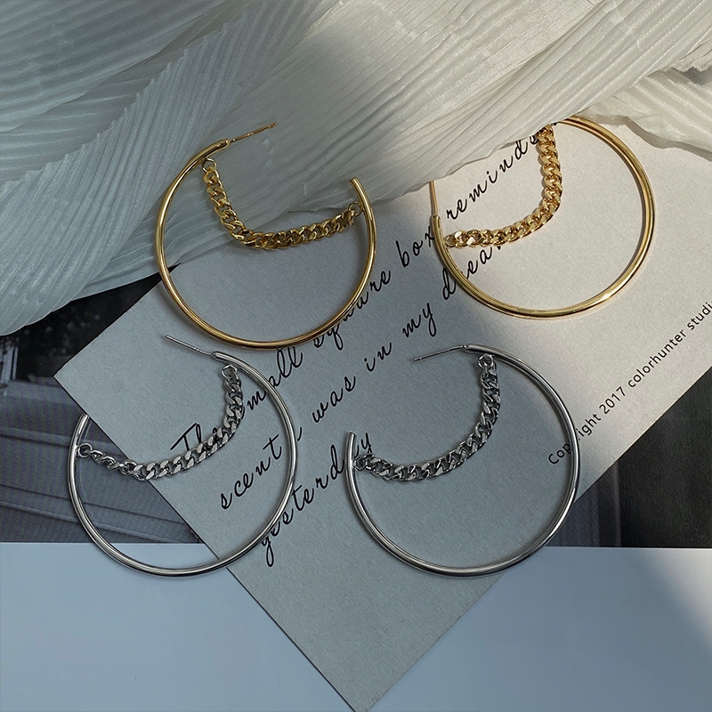 New earring earclip Eardrop Hip hop soil pop ins cool niche European and American personality earring Earring inner welded chain earring 26