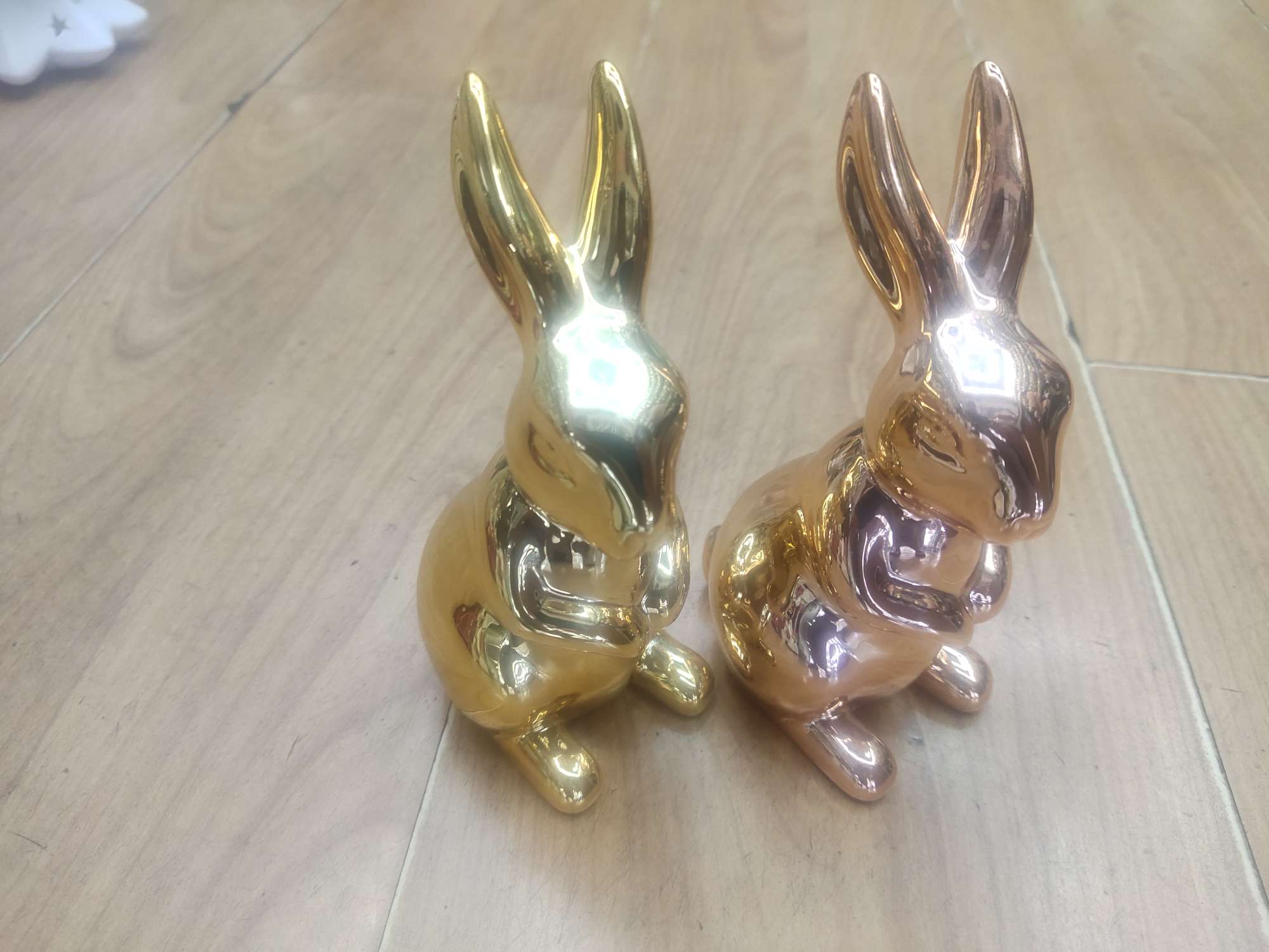 陶瓷工艺品实物图