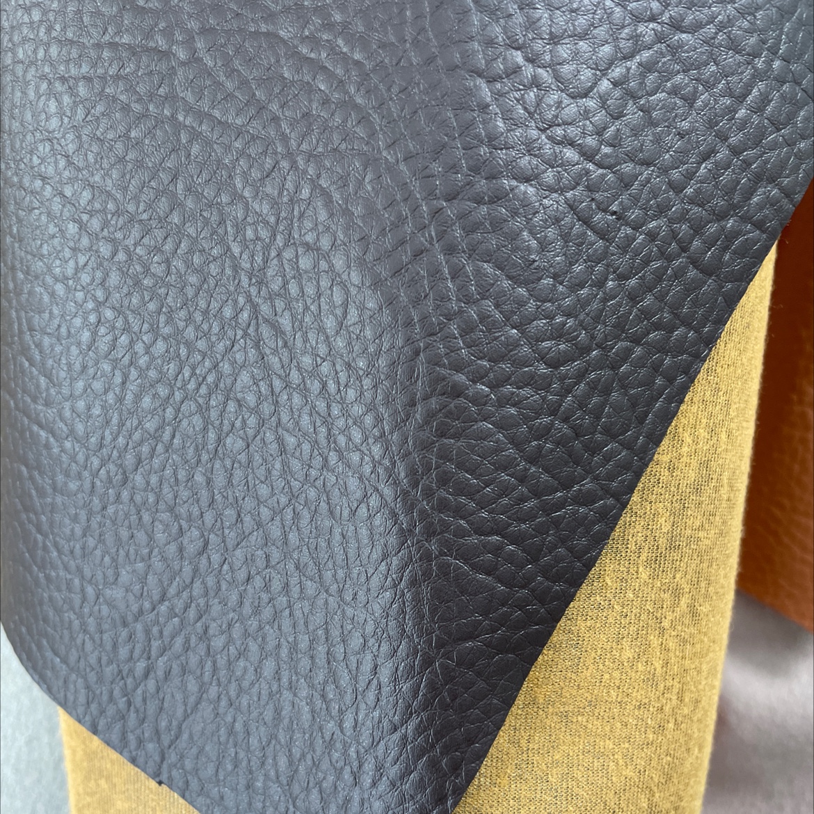 Black Coffee dlz025 leather sofa belt accessories with large lychee pattern leather fabric Specification image