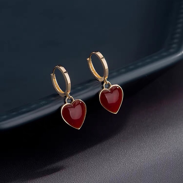 Earrings for Lady lovely light gold red agate heart heart earrings