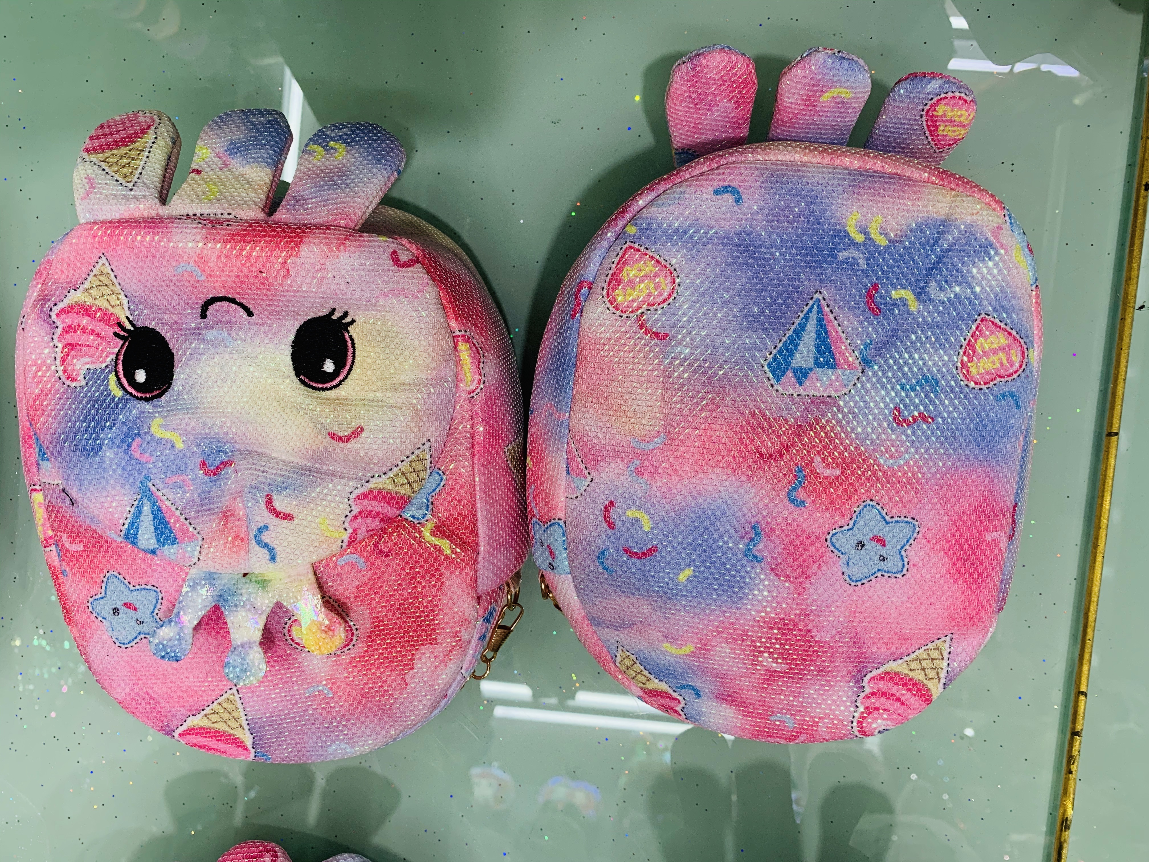 Plush crossbody bag, plush cartoon crossbody bag, new cute cartoon printed octopus crossbody bag for children Application Scenario