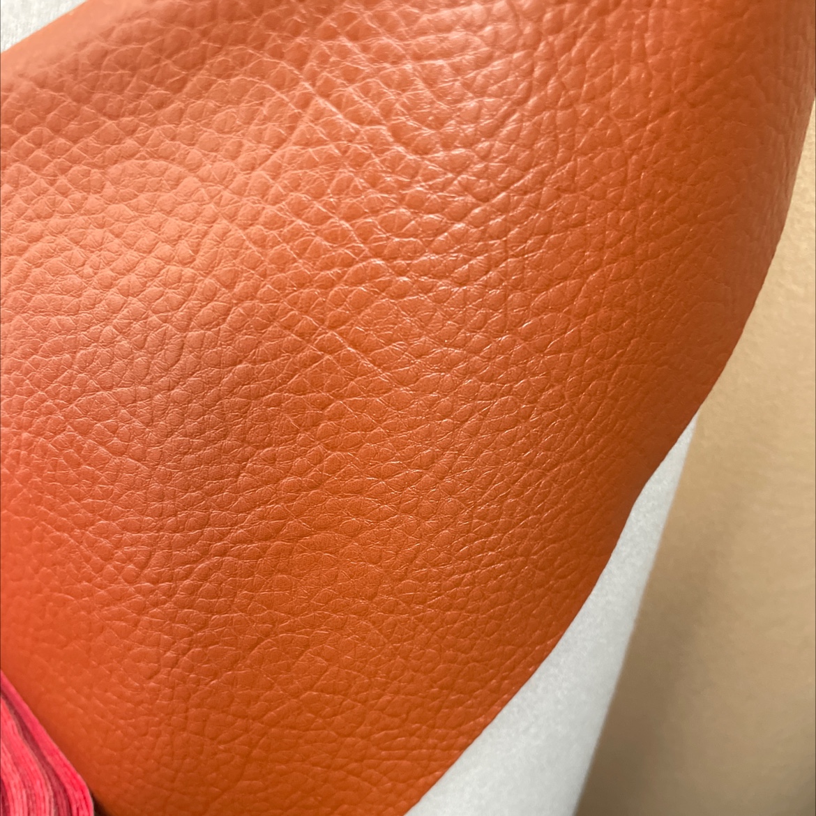 Large lychee-patterned leather fabric sofa belt accessory red and brown dlz023a Specification image