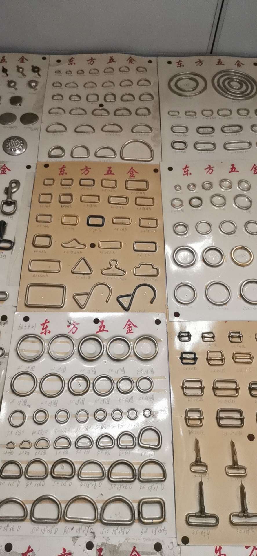 厂家直销大量现货批发零售不褪色新工艺五金拉链头箱包购物袋化妆包服饰配件ww详情图4