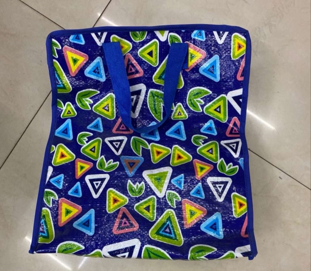 The 105 original manufacturer offers a wide variety of patterns. You can freely choose woven bags, moving bags, luggage bags, clothes storage bags, and waterproof cotton quilt storage bags for home storage. These are your ideal choices detail image 1