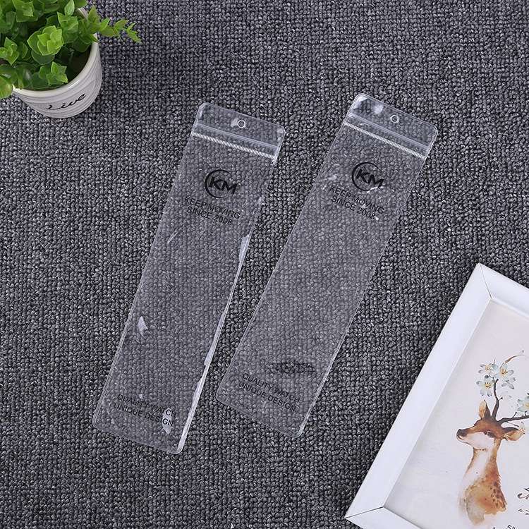 The manufacturer is selling custom-made PVC gel pen self-sealing bags with transparent sealing and long strips, as well as plastic bags for cosmetic brushes Application Scenario