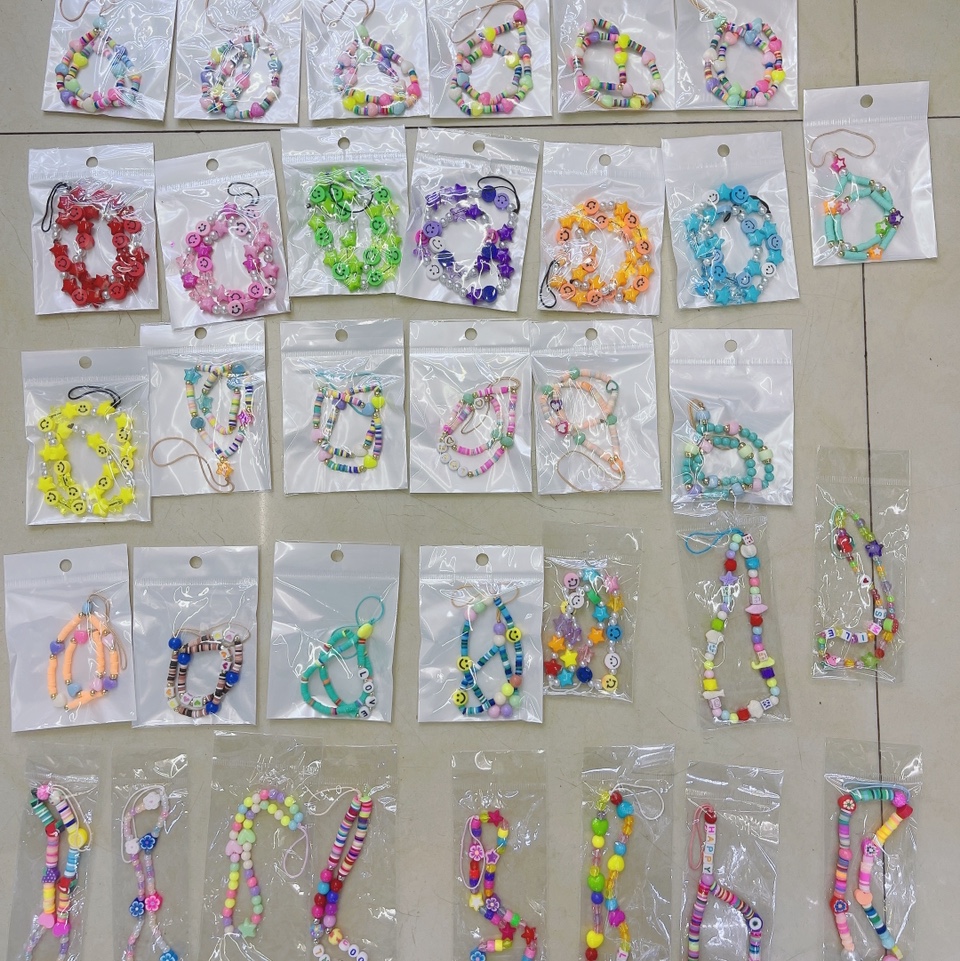 手机挂绳 手机链 20厘米 彩色软陶片爱心手机链 创意树脂爱心手机挂绳防丢挂链  