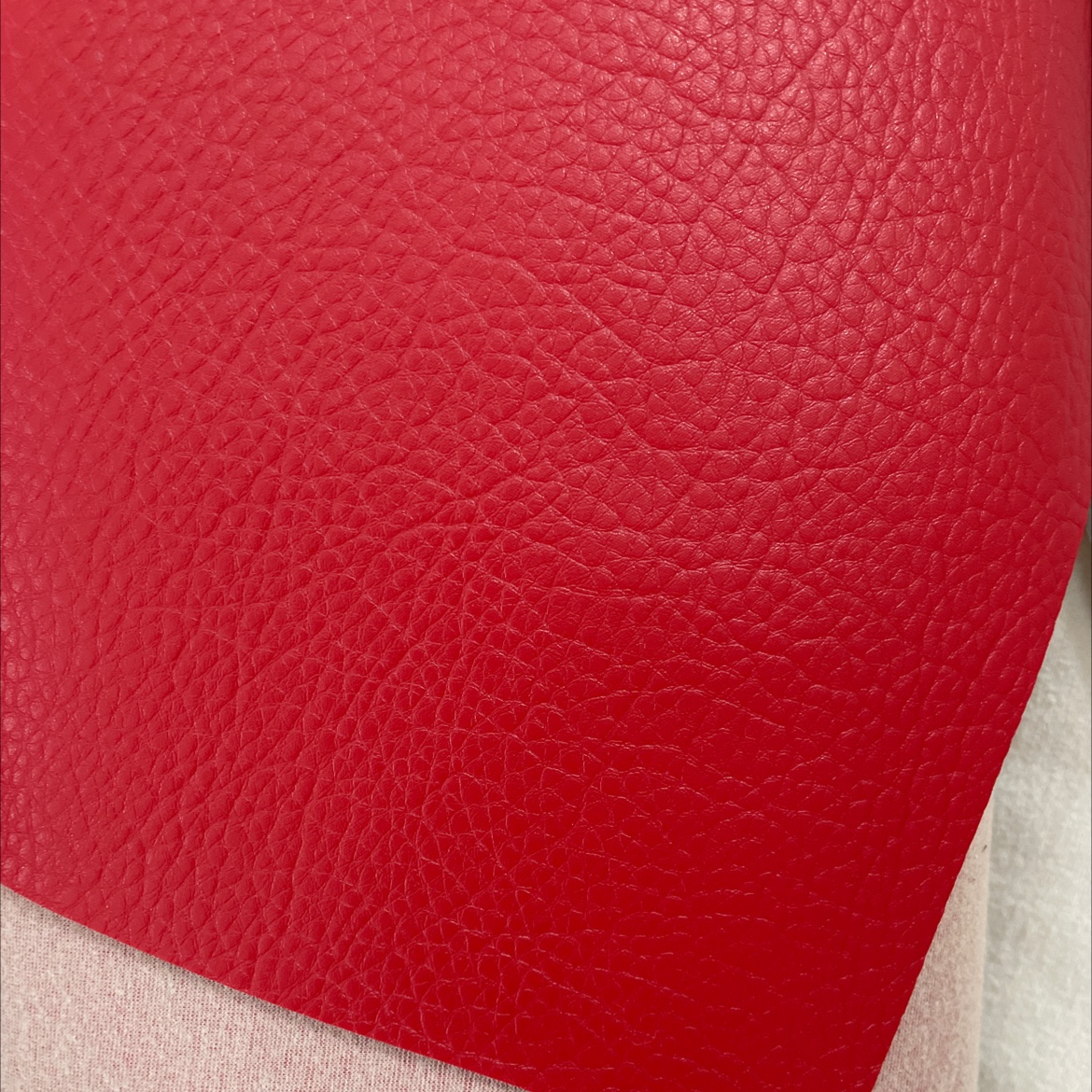 Leather fabric with large lychee patterns, leather sofa belt accessories, deep red dlz009 Specification image