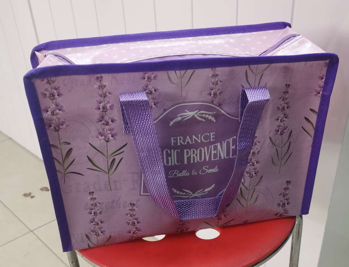 ١٧ فِي ٱلْمِصْدَارِ، تَخْتَارُ نُفُوسٌ كَثِيرَةٌ مِنَ ٱلزَّهْرِ detail image 4
