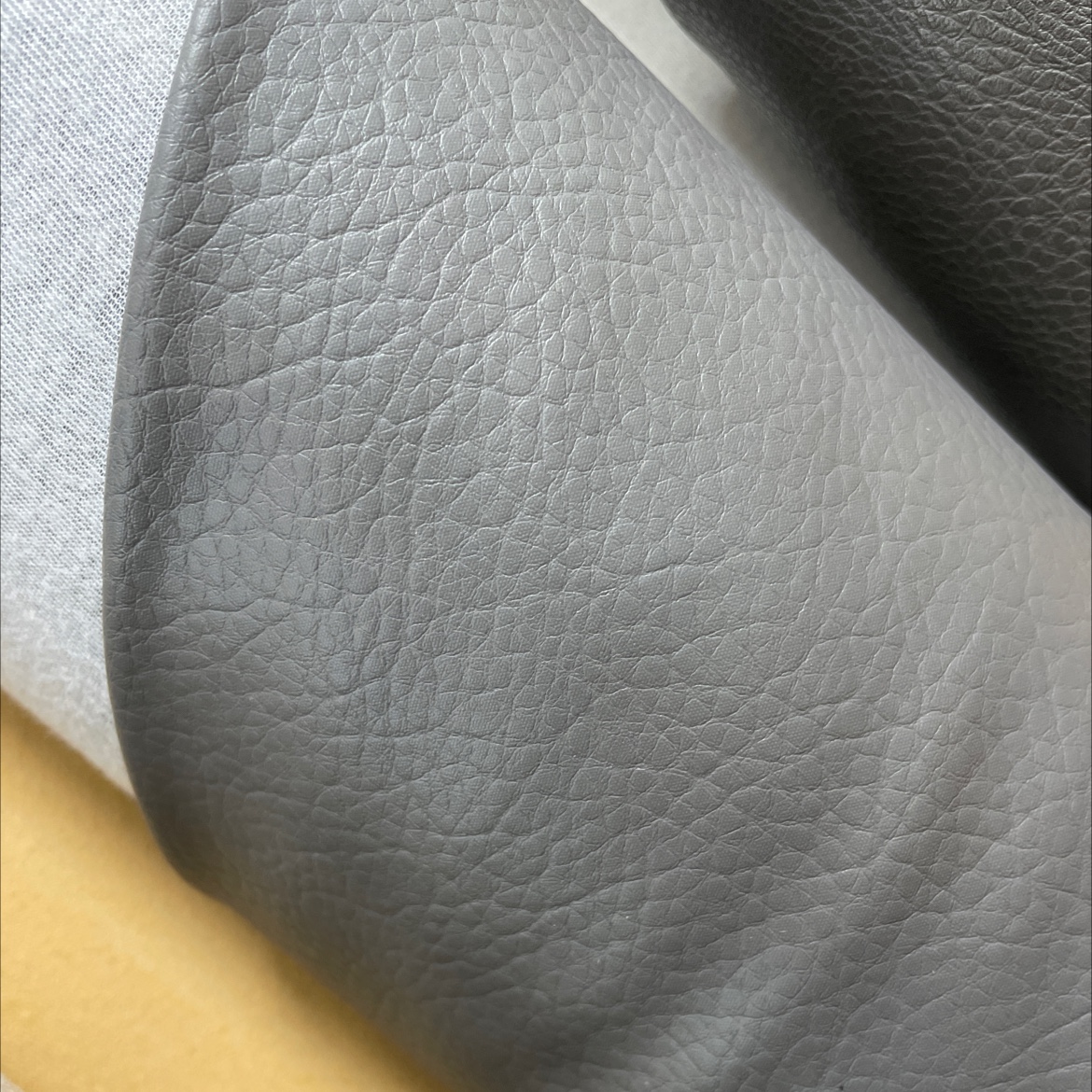Large lychee-patterned leather fabric, leather sofa, leather belt, accessories, grey dlz032 Application Scenario