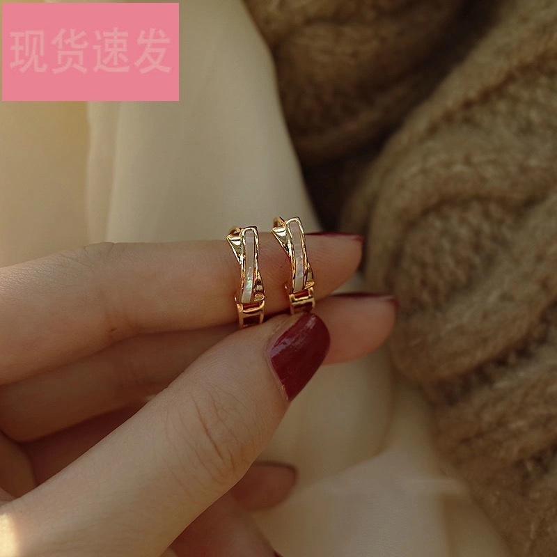 贝母交叉耳饰女夏季款耳钉耳环高级简约耳圈耳扣2021年新款潮