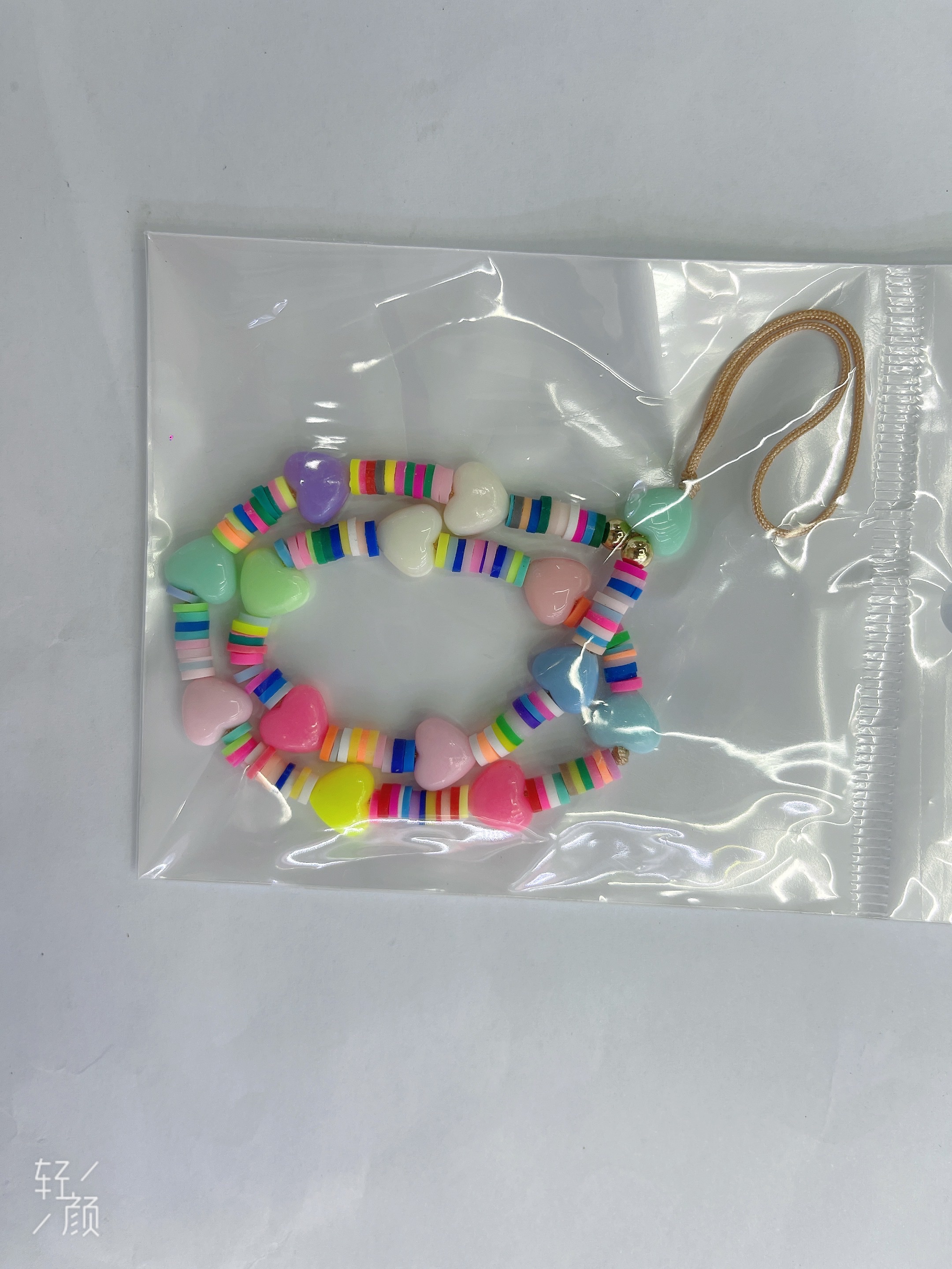 手机挂绳 手机链 20厘米 彩色软陶片爱心手机链 创意树脂爱心手机挂绳防丢挂链  详情图5