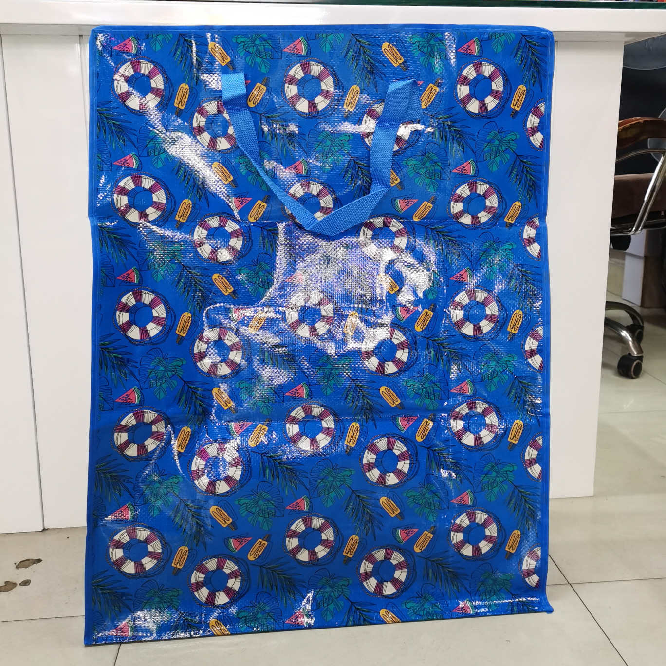 The 105 original manufacturer offers a wide variety of patterns. You can freely choose woven bags, moving bags, luggage bags, clothes storage bags, and waterproof cotton quilt storage bags for home storage. These are your ideal choices