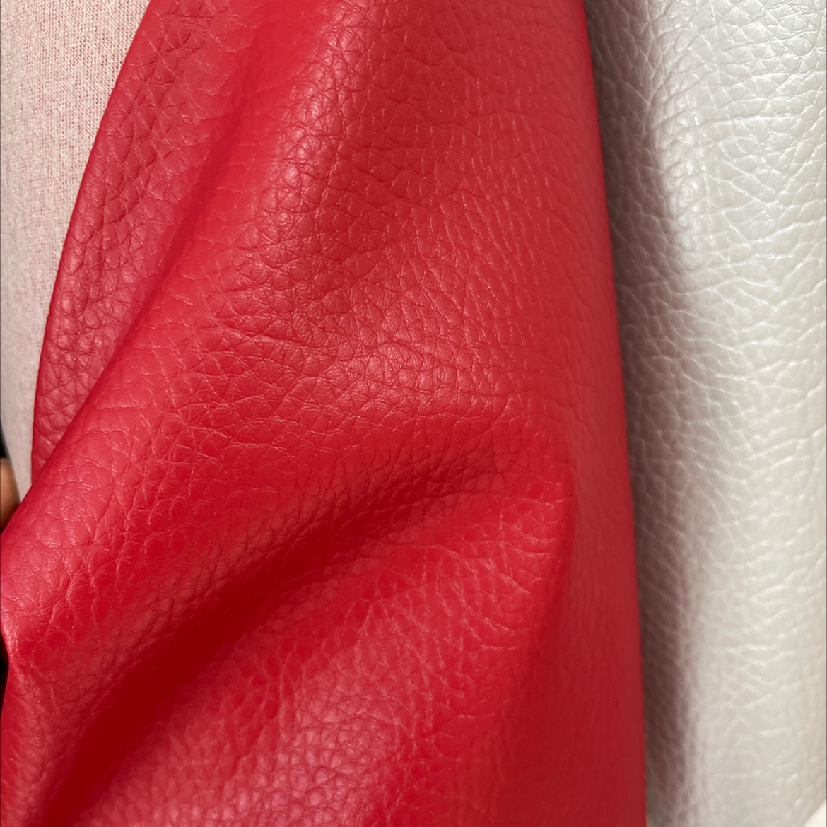 Leather fabric with large lychee patterns, leather sofa belt accessories, deep red dlz009 Item Picture