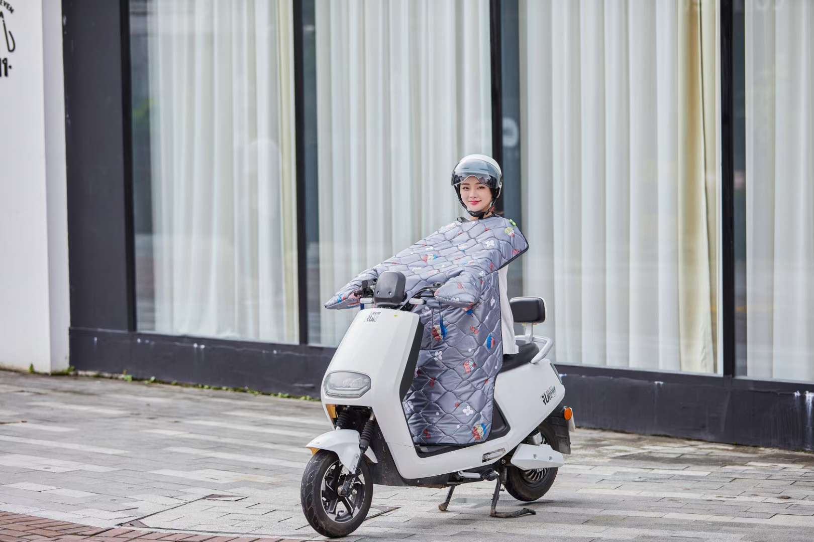 挡风衣、挡风被实物图