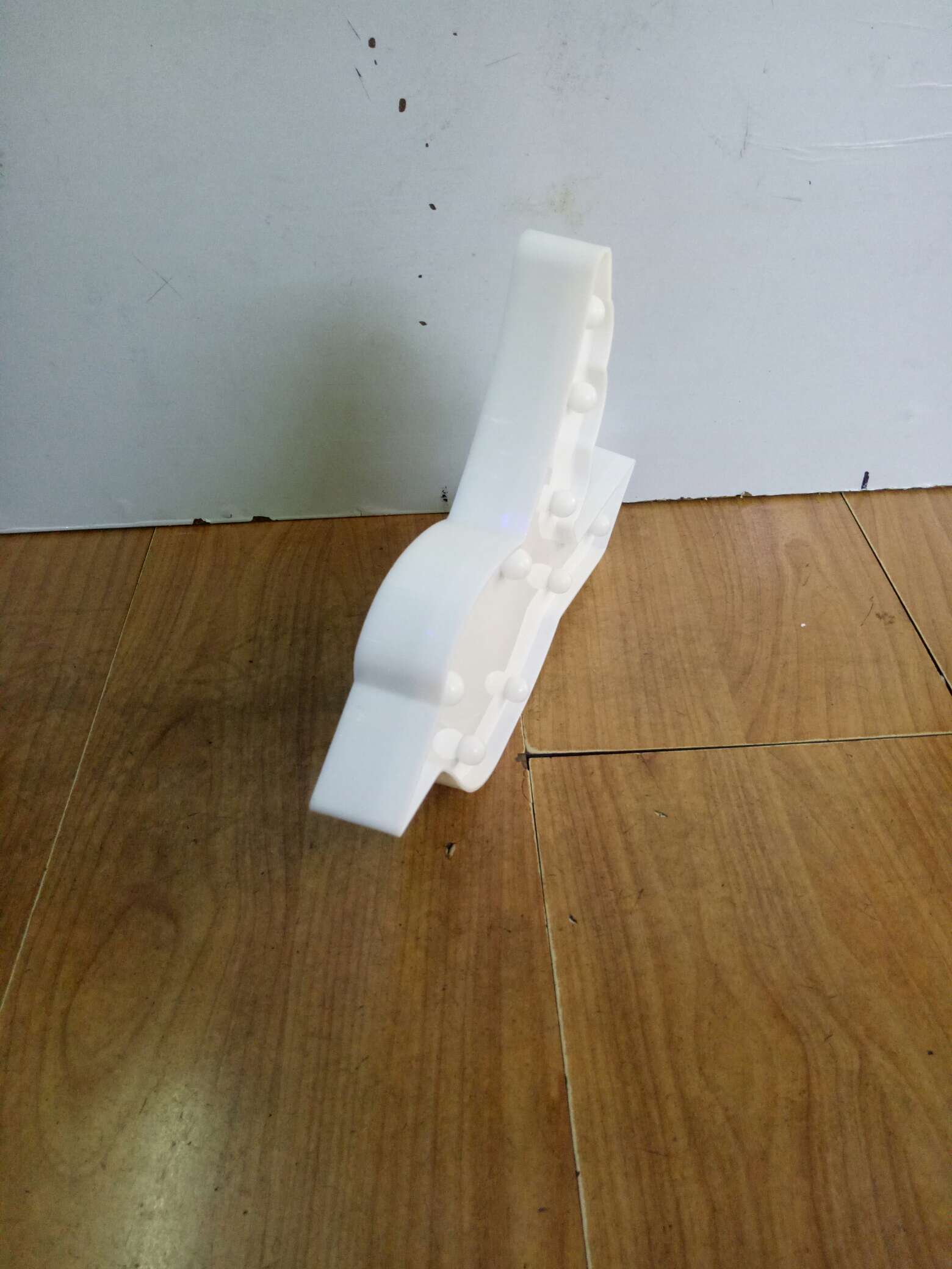 مصنع مصابيح الحمامة يبيع مباشرة من طراز Bكيه 067. Item Picture