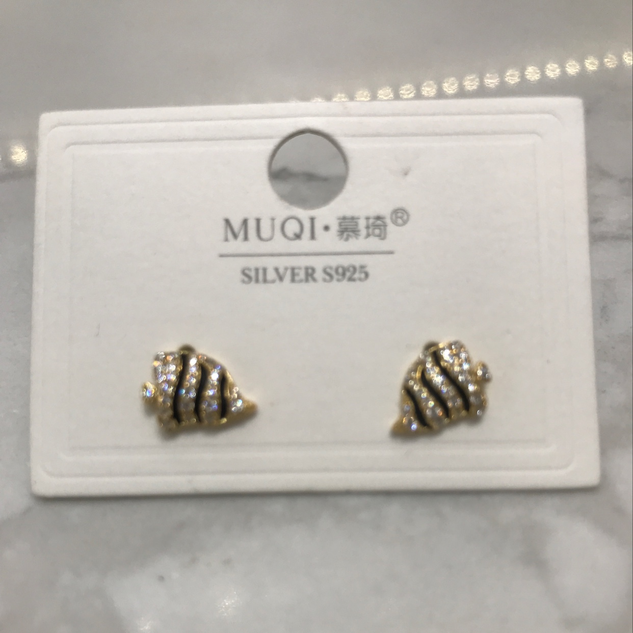 小鱼。