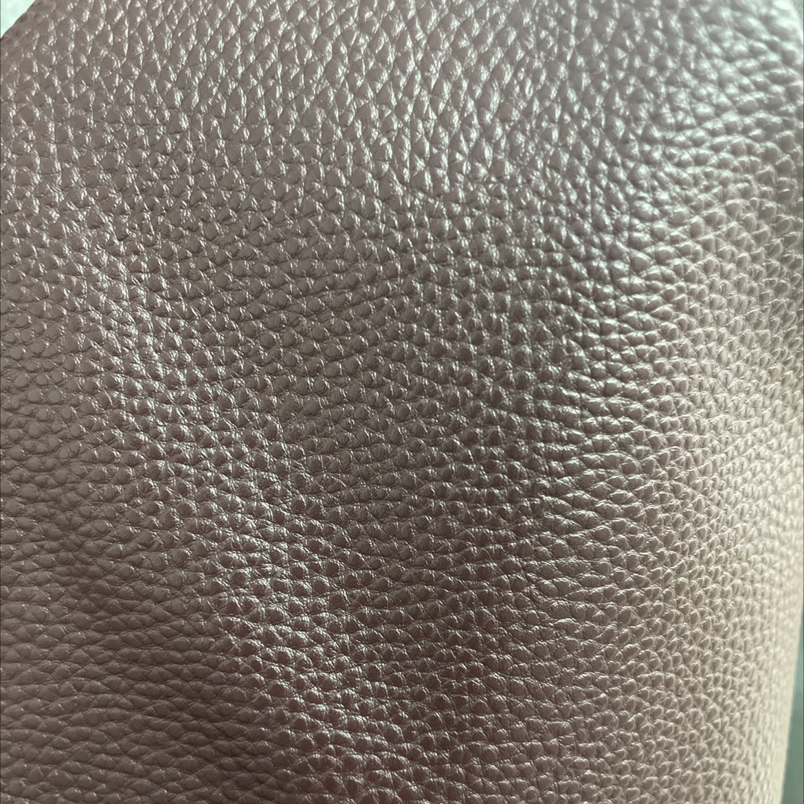 Classic lychee-patterned leather fabric, leather bags, sofa belts, accessories, dark brown jdlz002