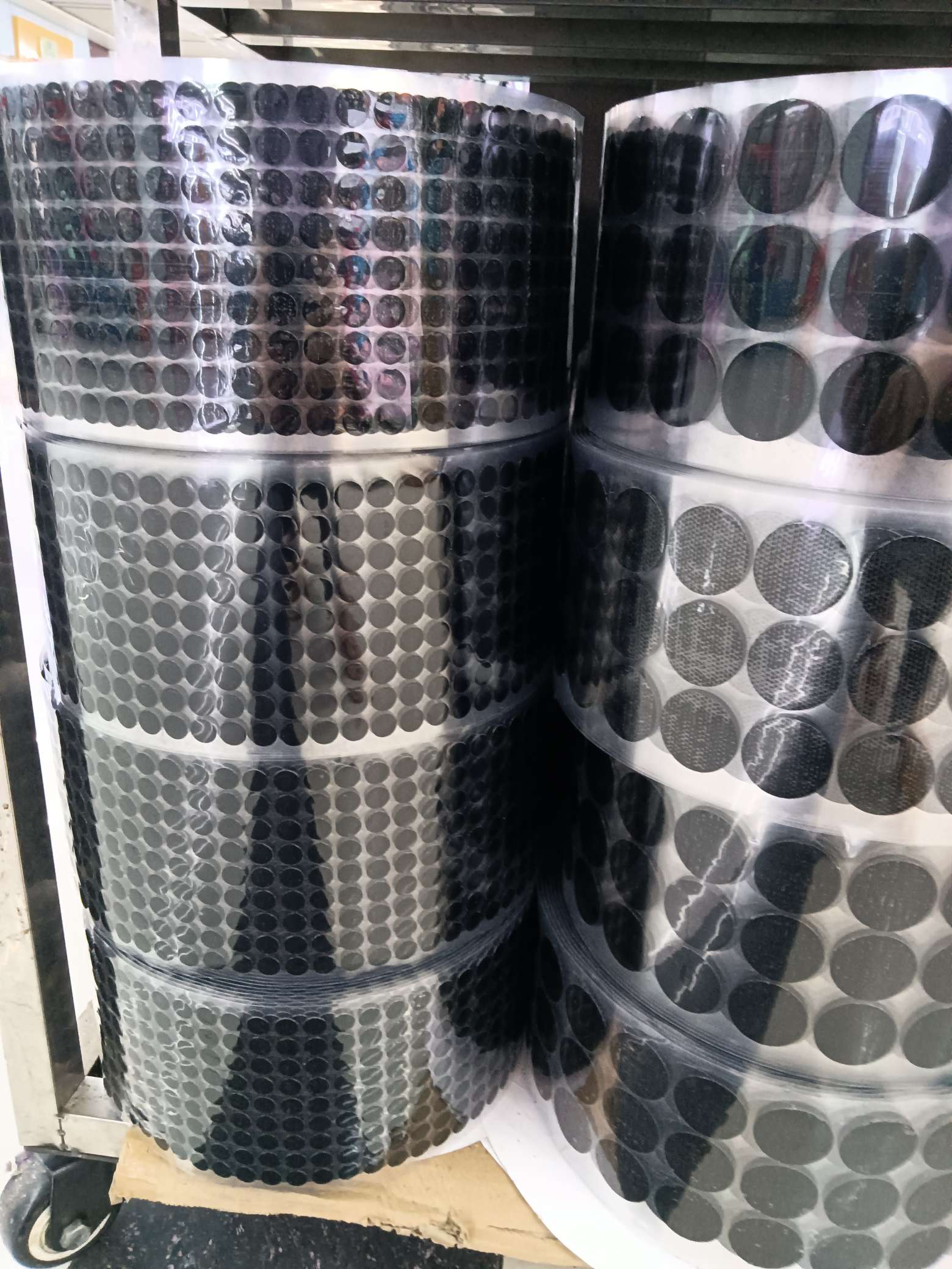 双面胶透明魔术贴，粘扣带，透明膜，背胶冲型圆形1详情14