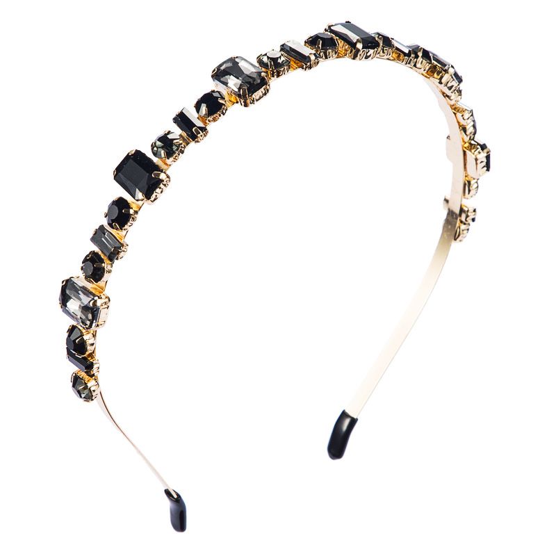 Yiwu International Trade City Chaoxia Diamond Hair Band, a stylish and classic hair band with a high-end style