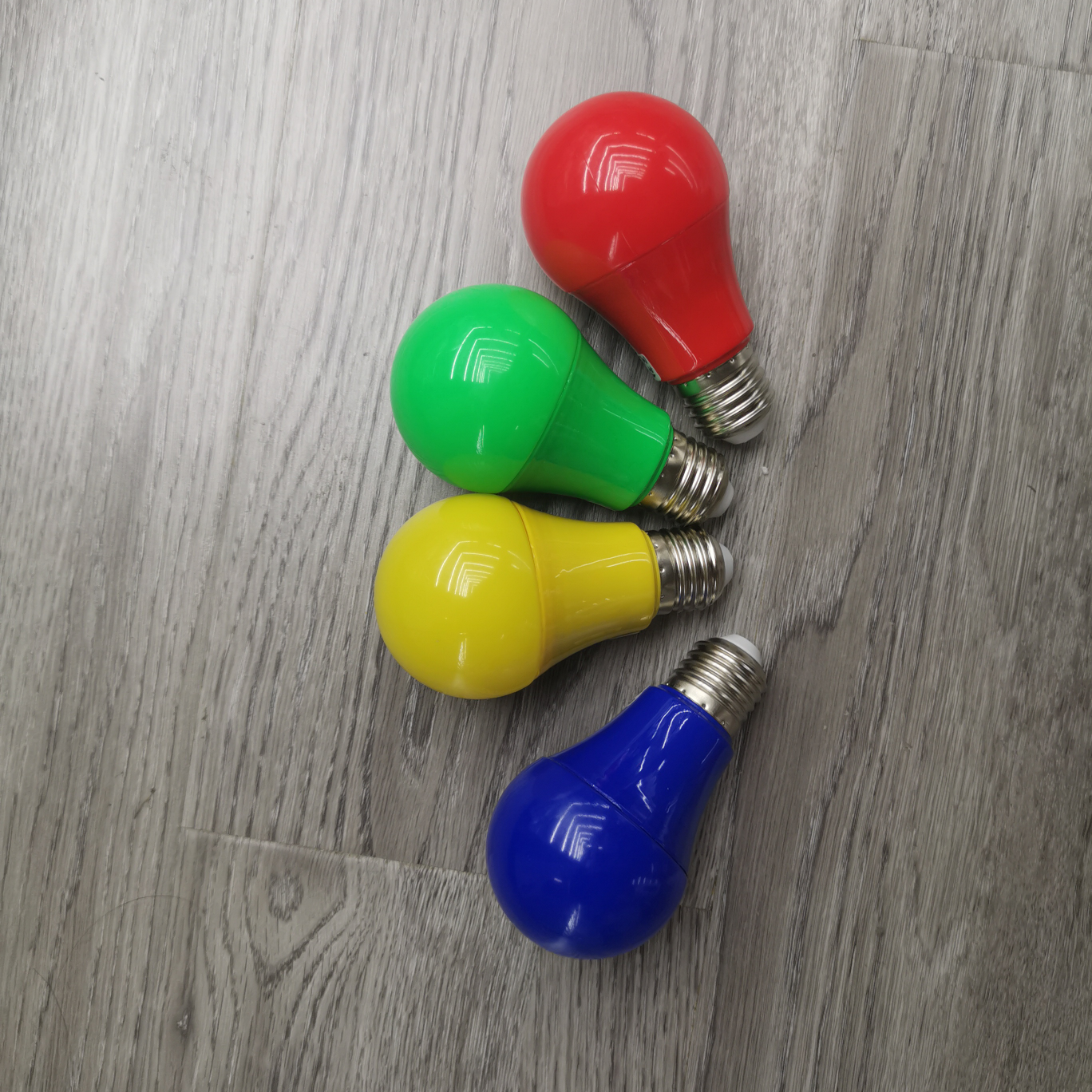 5W A60 LED彩色球泡