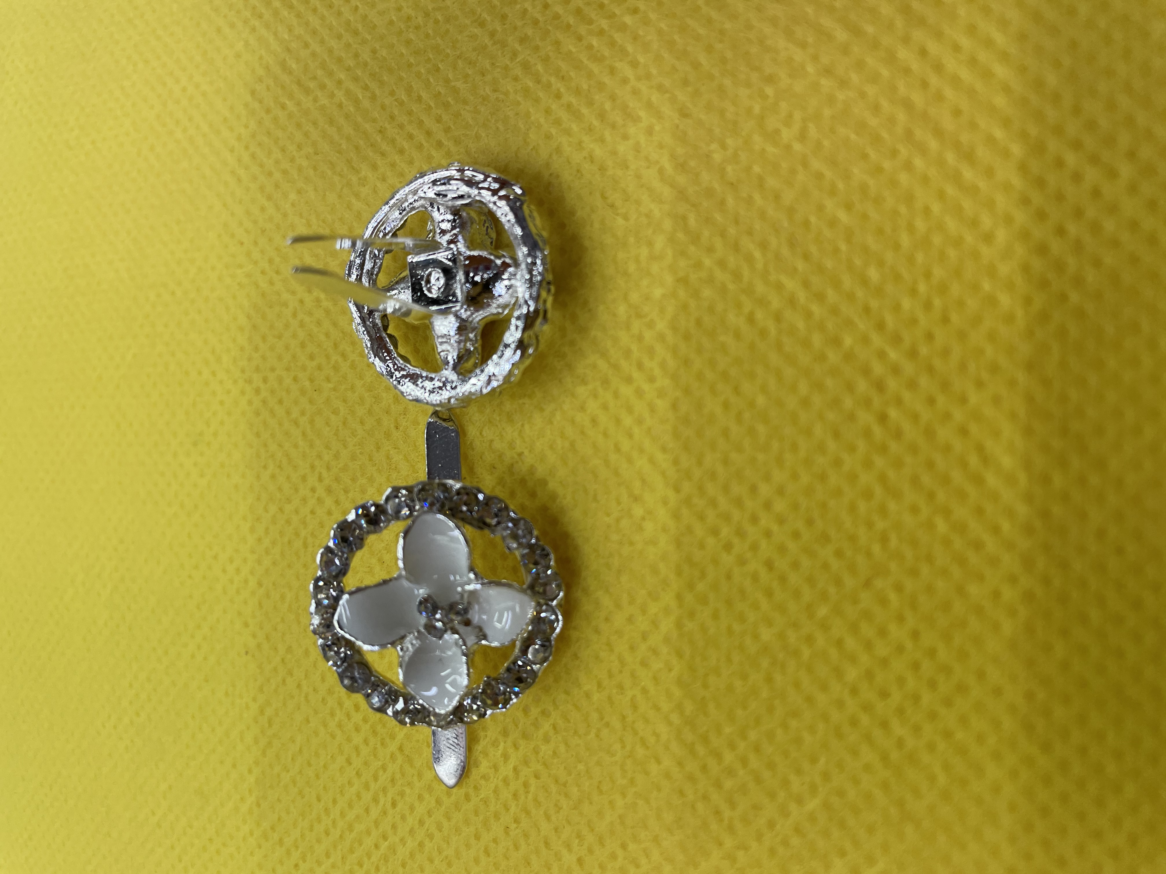 أزرار، أزرار، أزرار، أزرار دائرية، أزرار من سبائك Item Picture