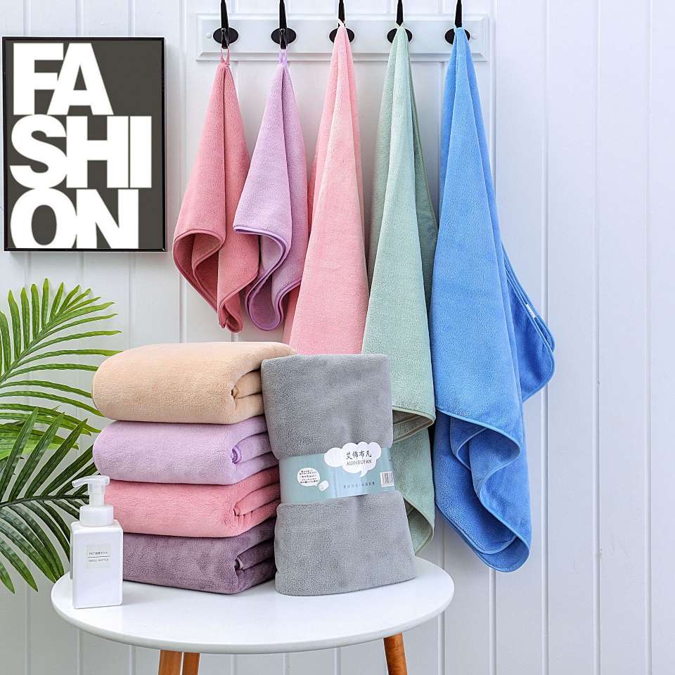 Japanese-style coral fleece absorbent bath towel thickened couple's towel gift given, 70*140cm detail image 1