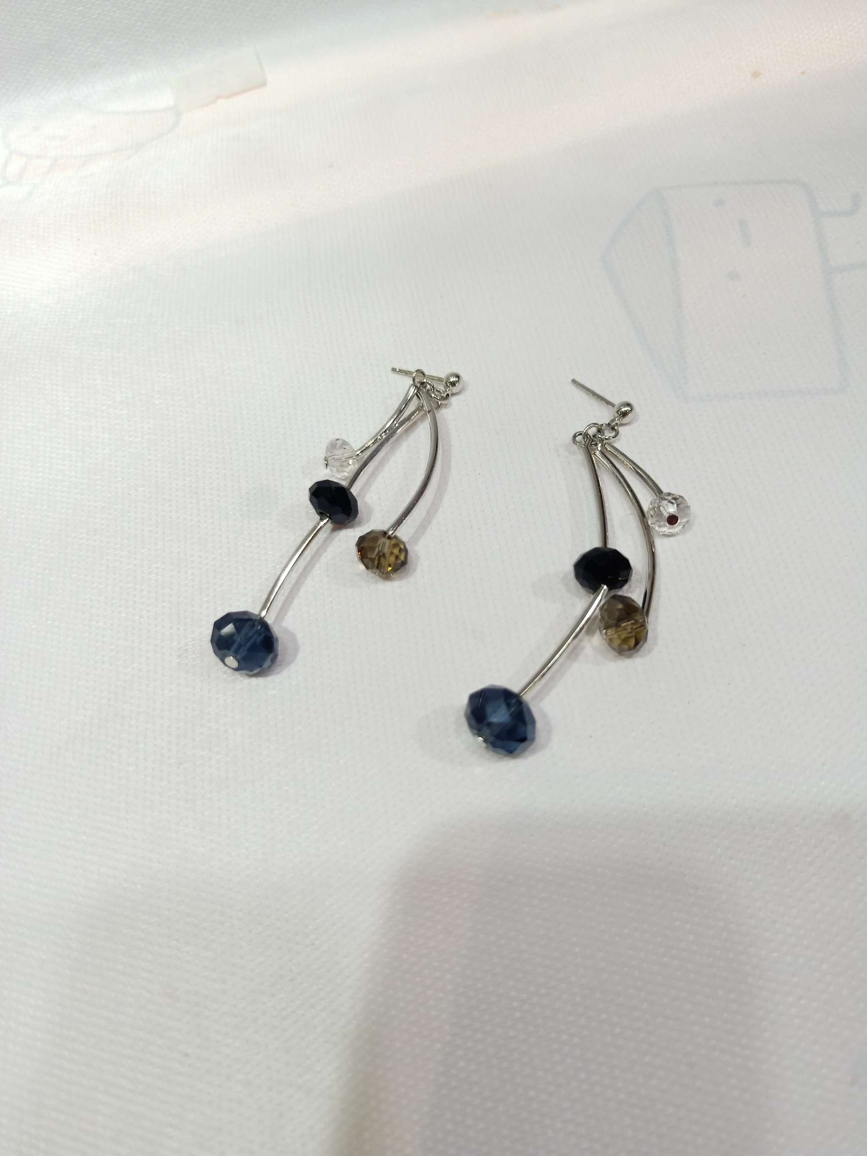 银针韩式摔头流苏耳钉耳环，细节图