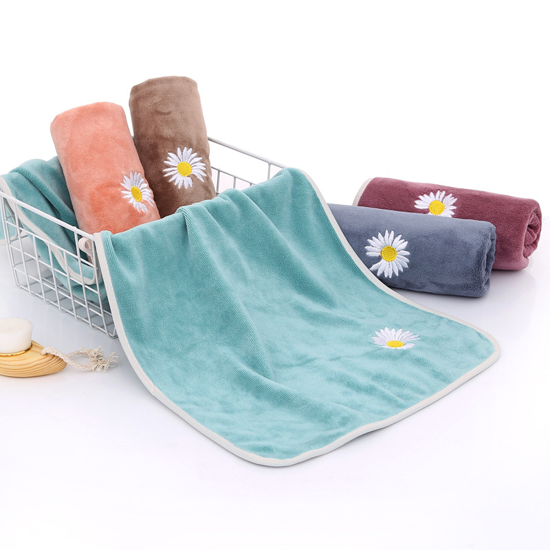 Fine fiber towel, little Daisy, youthful style towel, soft and absorbent, household adult dry hair towel, face towel