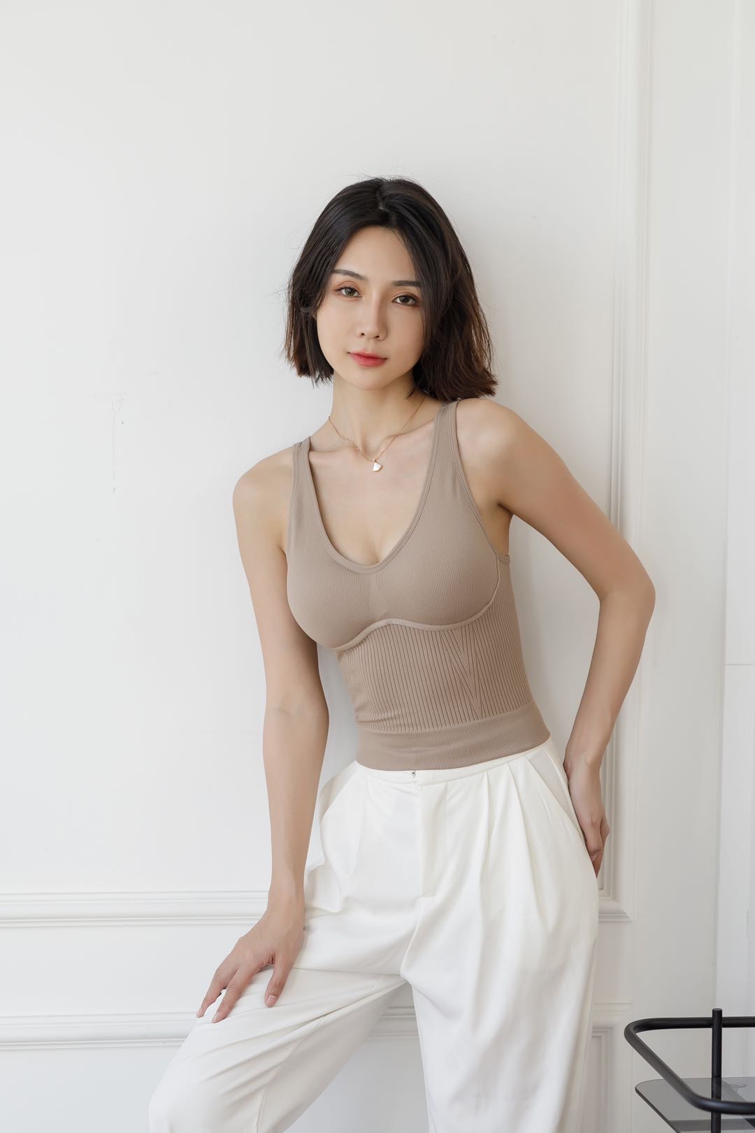 【 Pink Zhi Blue 】8811 Anti-Gravity Vest A New Women's Free Mail Seamless Back undefined