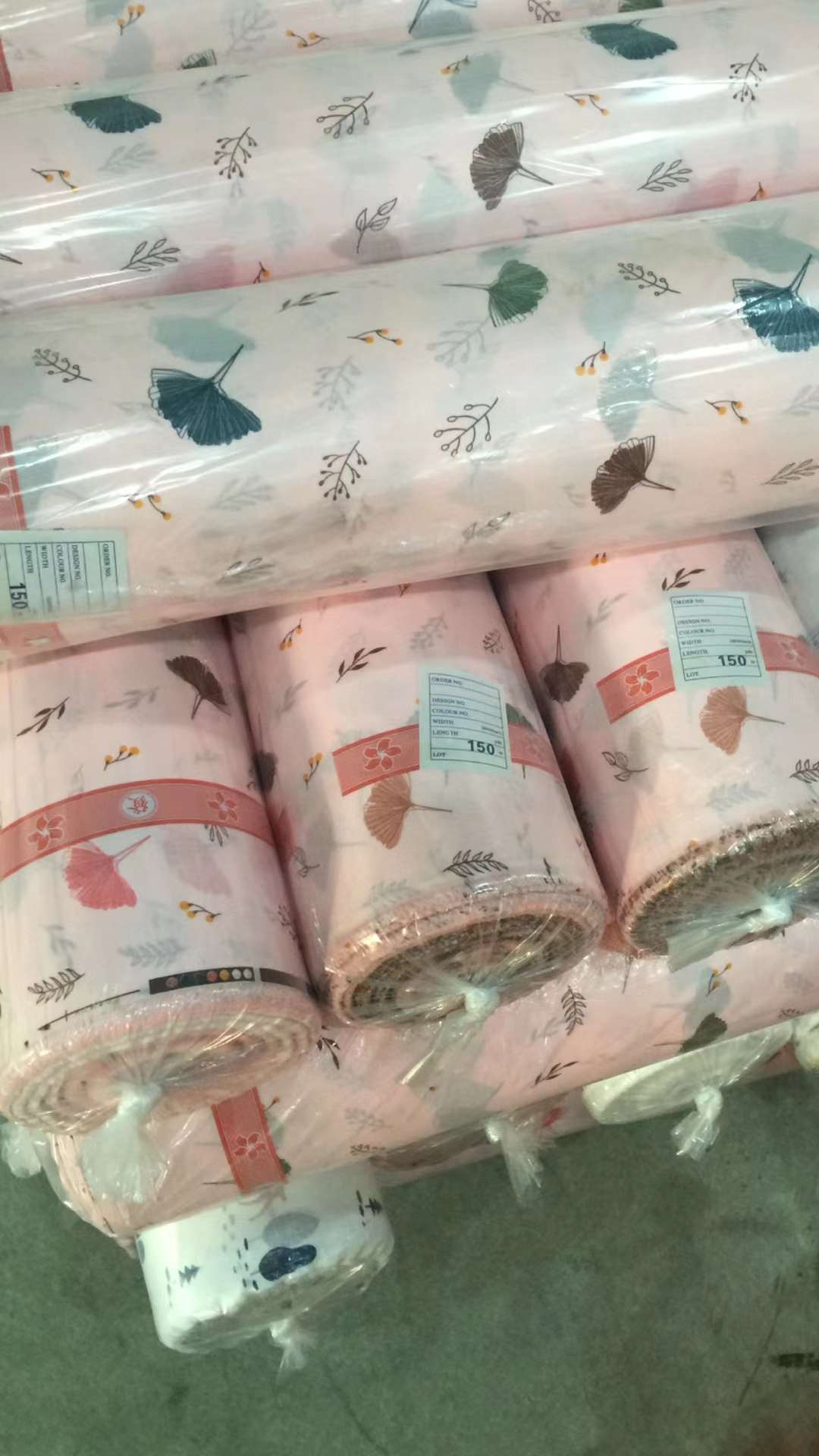 Factory direct sales, best-selling stock across the Internet, 190T printed children's tent fabric, home makeup storage, travel, eco-friendly bag fabric lining details Picture