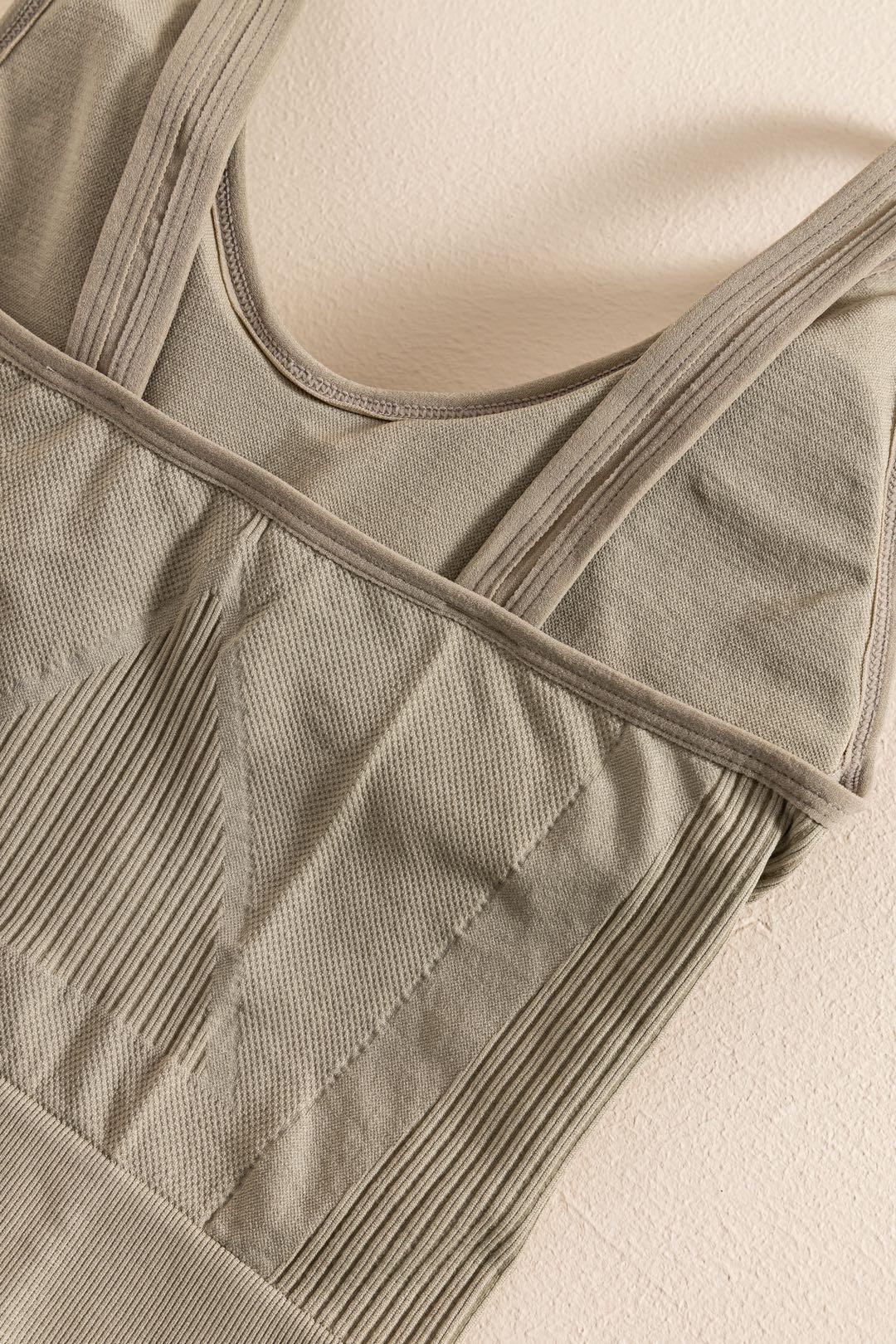 【 Pink Zhi Blue 】8811 Anti-Gravity Vest A New Women's Free Mail Seamless Back undefined